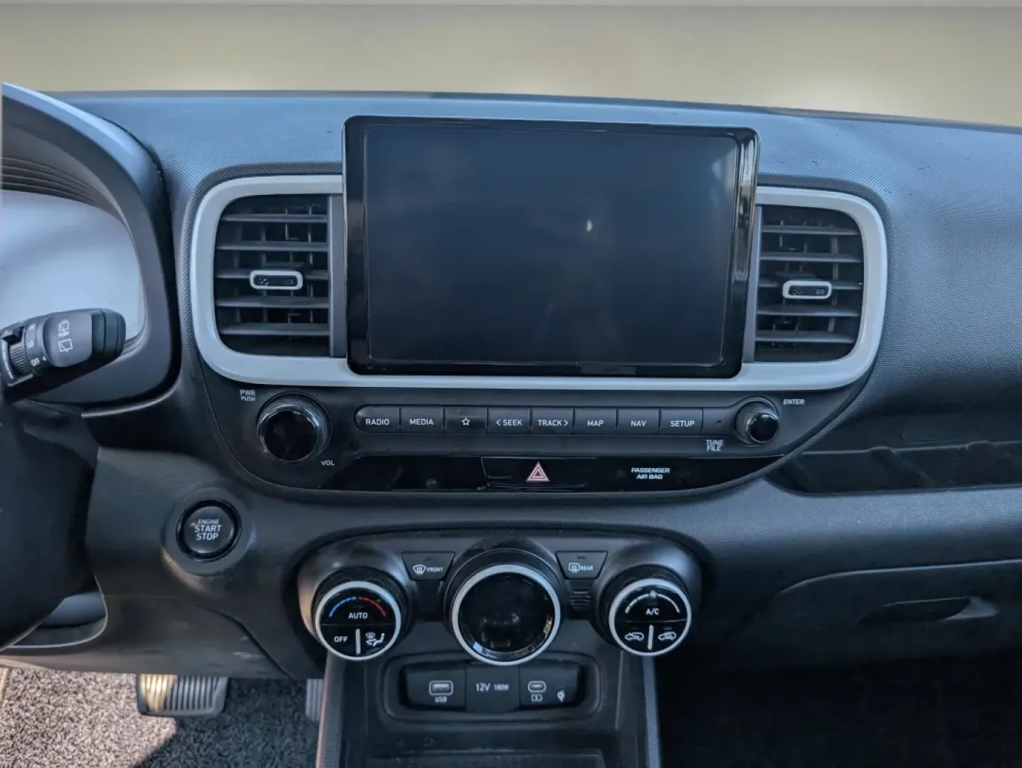 2023 /Black Hyundai Venue Limited (KMHRC8A39PU) with an Other engine, located at 3959 U.S. 80 W, Phenix City, AL, 36870, (334) 297-4885, 32.469296, -85.135185 - **Explore the Open Road in the 2023 Hyundai Venue Limited Your Perfect Companion for Adventures and Daily Commutes!**<br /> <br /> Are you in the market for a versatile SUV that excels in both urban living and weekend escapades? Look no further than the 2023 Hyundai Venue Limited, now available at - Photo#12