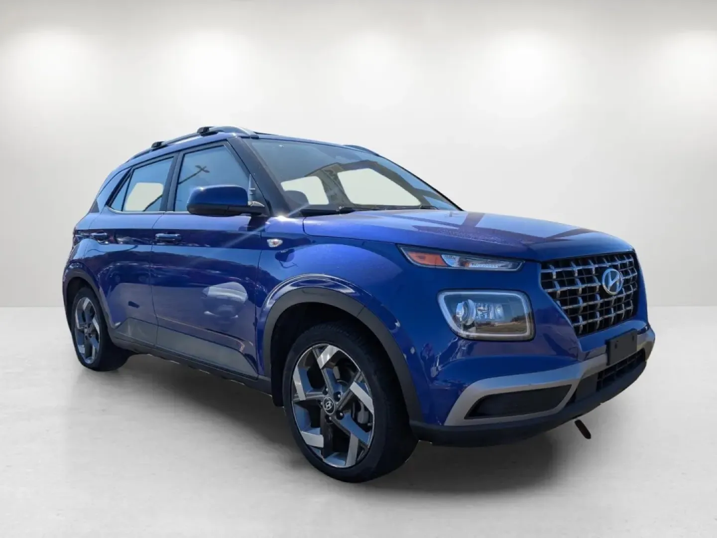 2023 /Black Hyundai Venue Limited (KMHRC8A39PU) with an Other engine, located at 3959 U.S. 80 W, Phenix City, AL, 36870, (334) 297-4885, 32.469296, -85.135185 - **Explore the Open Road in the 2023 Hyundai Venue Limited Your Perfect Companion for Adventures and Daily Commutes!**<br /> <br /> Are you in the market for a versatile SUV that excels in both urban living and weekend escapades? Look no further than the 2023 Hyundai Venue Limited, now available at - Photo#15