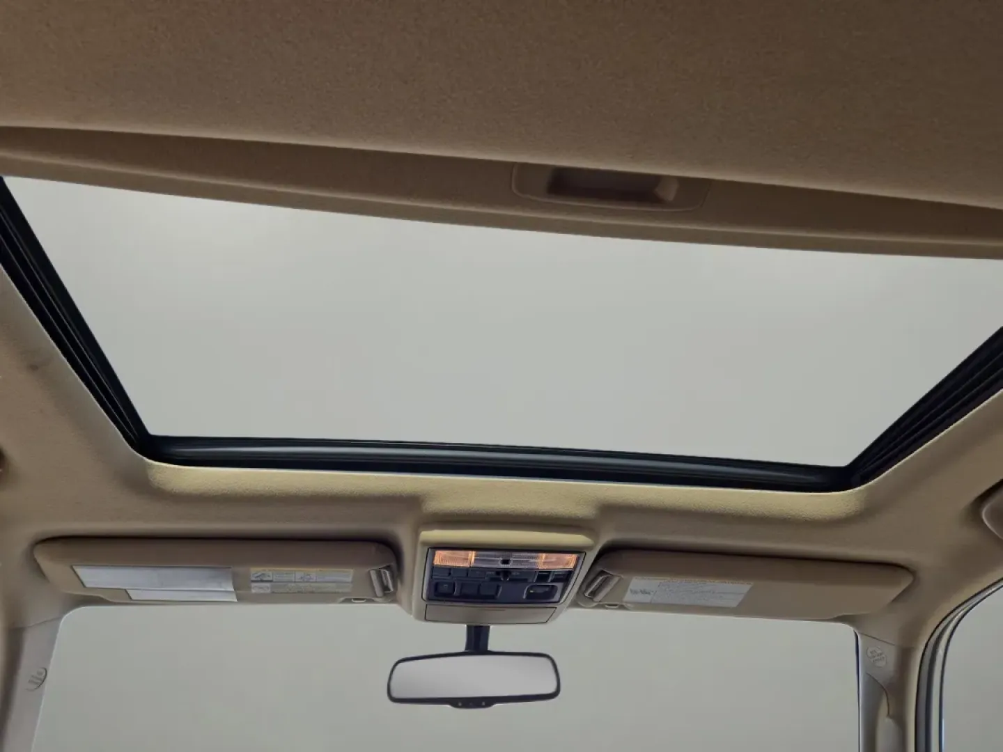 2018 Toyota 4Runner Limited (JTEZU5JR9J5) with an Other engine, located at 1430 Gateway Drive, Opelika, AL, 36801, (334) 239-0944, 32.637871, -85.409790 - **Adventure Awaits: Explore the 2018 Toyota 4Runner at Gils Auto in Prattville!**<br /> <br /> Are you ready for your next adventure? Whether you're hitting the road with friends, making weekend getaways, or simply needing a reliable SUV for your daily commute, the 2018 Toyota 4Runner is the perfect - Photo#15