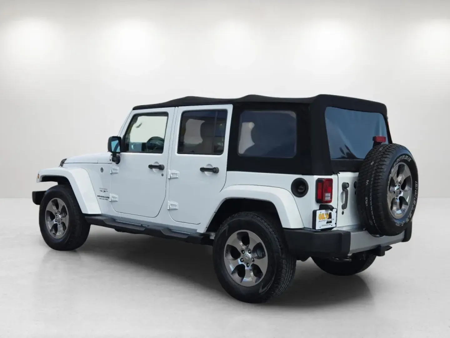 2017 /Black Jeep Wrangler Sahara (1C4BJWEGXHL) with an Other engine, located at 521 Old Farm Lane Rd, Prattville, AL, 36066, (334) 325-1505, 32.482460, -86.416367 - **Unleash Your Adventurous Spirit with the 2017 Jeep Wrangler Sahara!** <br /> <br /> Are you ready to embrace the thrill of the open road or tackle off-road trails with friends and family? Look no further than this 2017 Jeep Wrangler Sahara, available now at *Gils Auto - Prattville*. Located at 521 - Photo#8