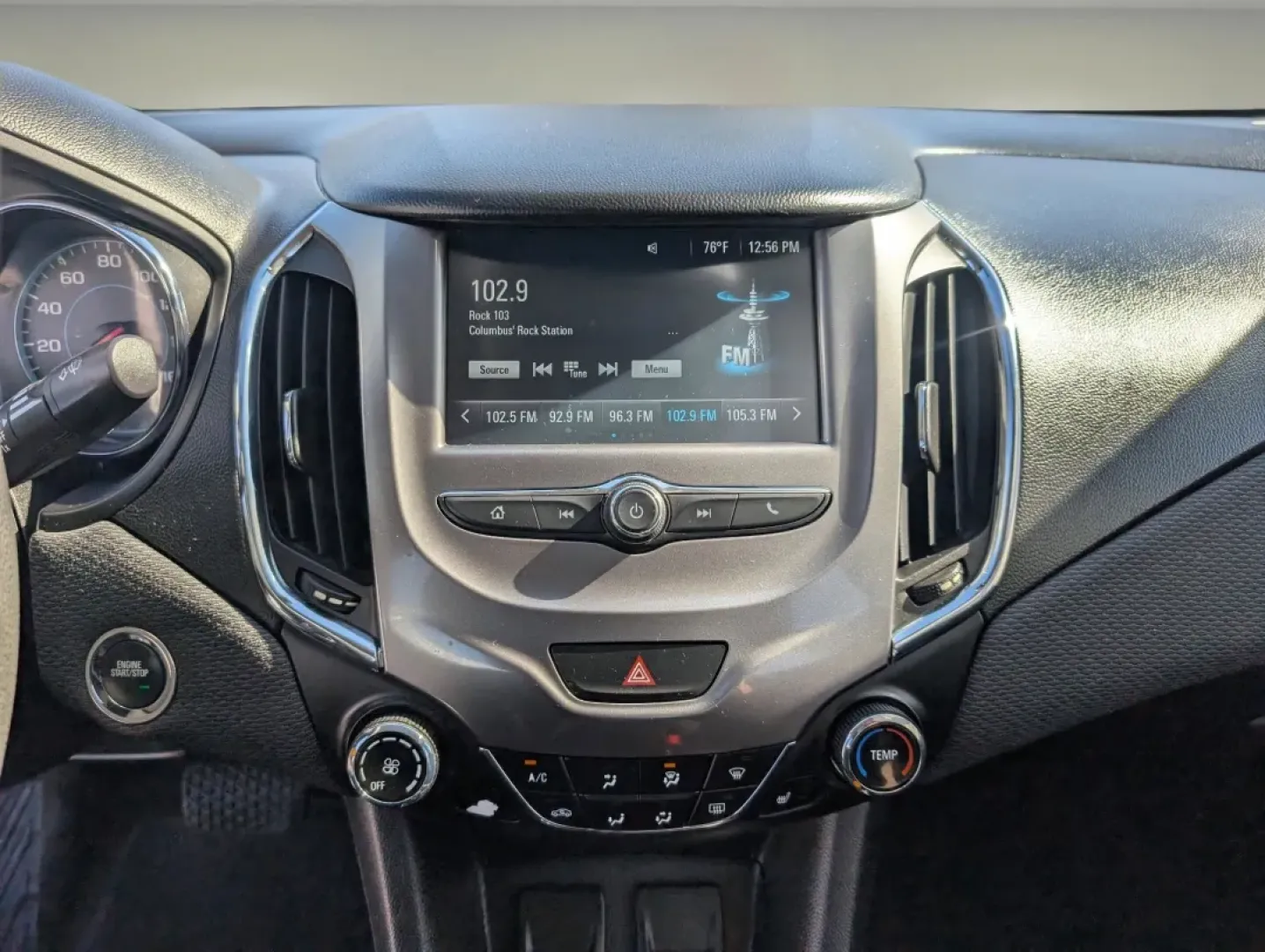 2017 /Jet Black Chevrolet Cruze LT (1G1BE5SM1H7) with an Other engine, located at 804 22nd Ave, Phenix City, AL, 36870, (334) 297-1860, 32.484749, -85.024475 - **Elevate Your Commute with the 2017 Chevrolet Cruze LT at Gils Auto, Phenix City!**<br /> <br /> Imagine transforming your daily commute into a comfortable and stylish journey. Whether you're navigating through the bustling streets of Phenix City or heading out for a weekend adventure, the 2017 Che - Photo#13