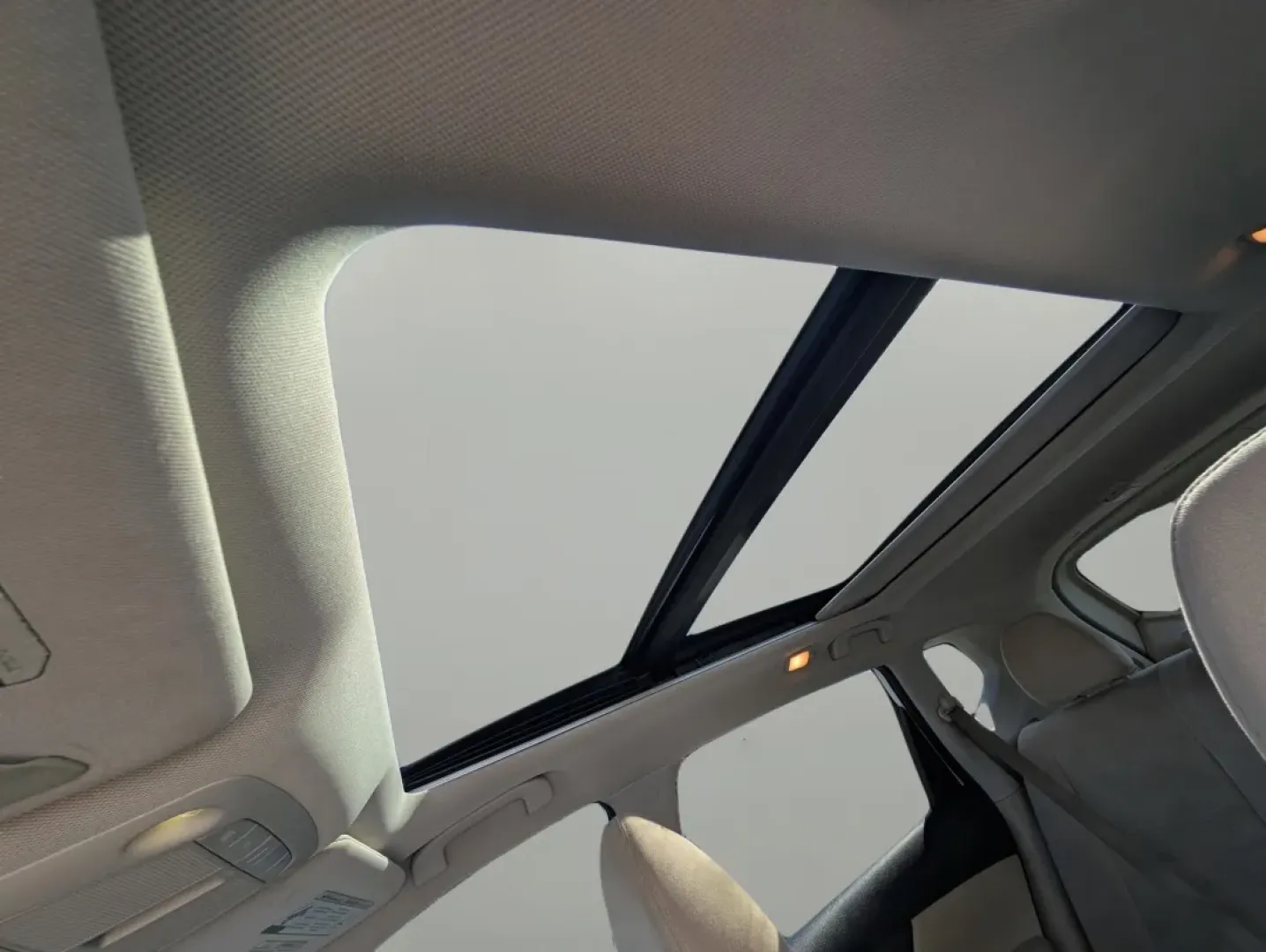 2016 /Almond Nissan Rogue SV (5N1AT2MT5GC) with an Other engine, located at 1430 Gateway Drive, Opelika, AL, 36801, (334) 239-0944, 32.637871, -85.409790 - Discover the ultimate blend of comfort, style, and reliability with this **2016 Nissan Rogue SV**, an ideal choice for families, daily commuters, or anyone seeking adventure on the go. This versatile SUV, available at **Gils Auto**, located at **3959 U.S. 80 W, Phenix City, AL 36870**, is designed t - Photo#16