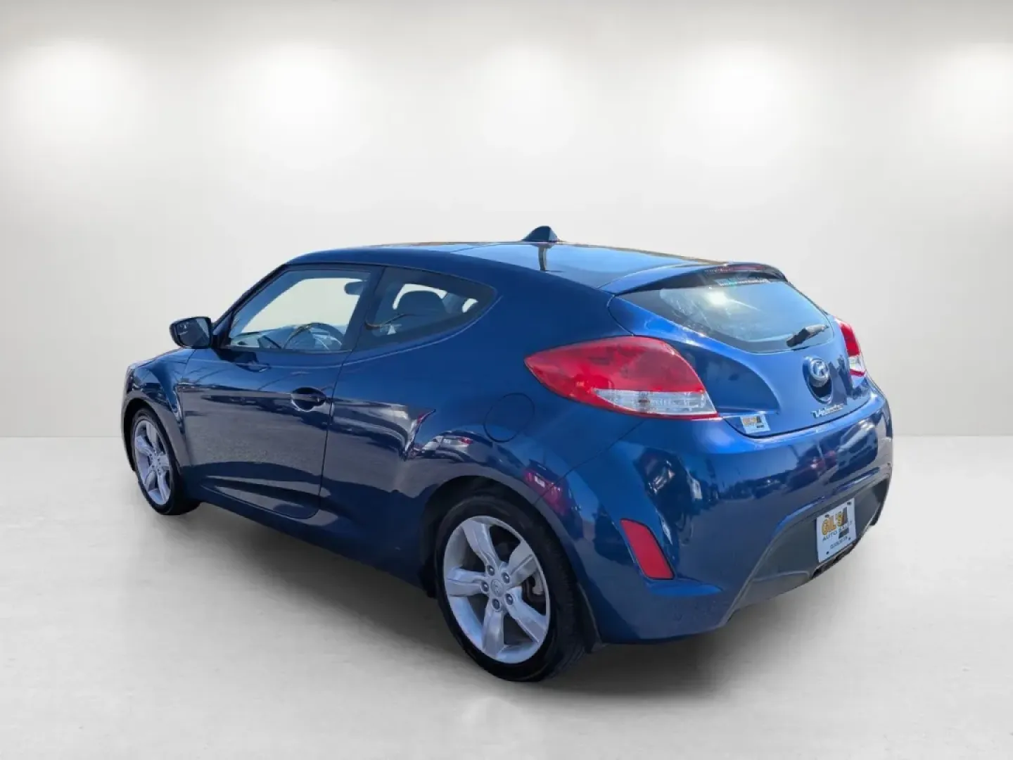 2015 /Black Hyundai Veloster (KMHTC6AD4FU) with an Other engine, located at 3959 U.S. 80 W, Phenix City, AL, 36870, (334) 297-4885, 32.469296, -85.135185 - Experience a dynamic lifestyle filled with excitement and adventure in this stunning 2015 Hyundai Veloster, now available at Gils Auto in Phenix City, AL! This sporty coupe is perfect for those who thrive on the thrill of the drive, whether you're navigating the bustling streets of downtown Phenix C - Photo#6