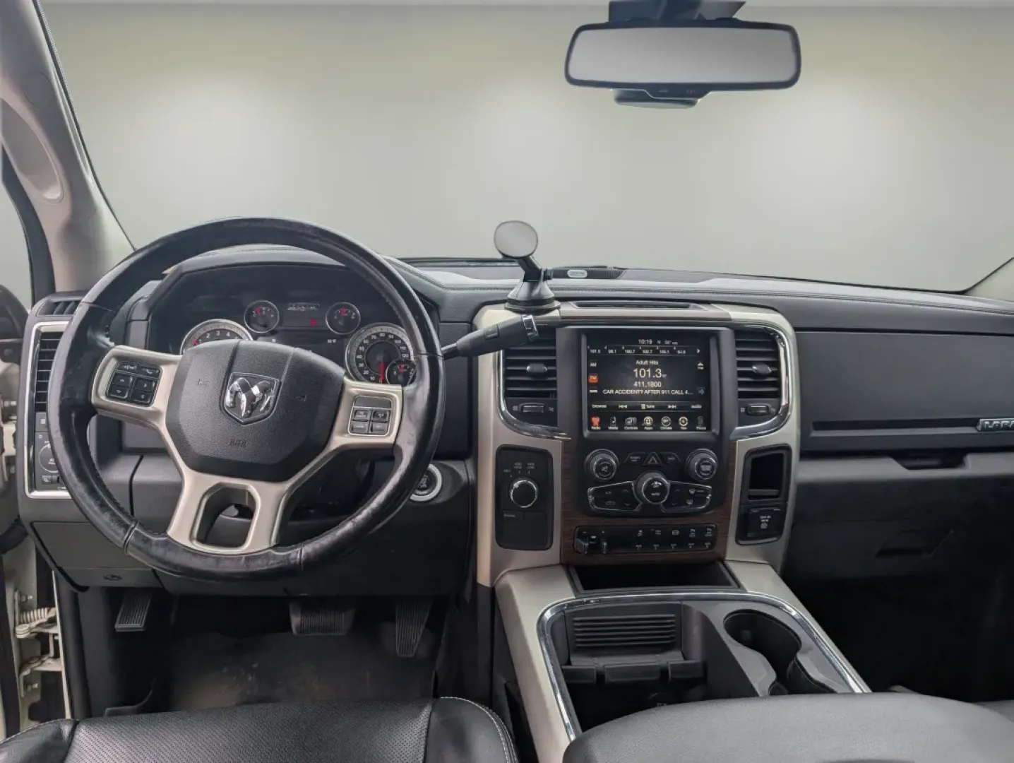 2016 /Black Ram 2500 Laramie (3C6UR5FL7GG) with an Other engine, located at 5115 14th Ave., Columbus, GA, 31904, (706) 323-0345, 32.511494, -84.971046 - **Discover Your Next Adventure with the 2016 Ram 2500 Laramie Crew Cab Pickup at Gils Auto, Phenix City!**<br /> <br /> Are you ready to tackle both your workweek and weekend adventures with unmatched confidence? The 2016 Ram 2500 Laramie is your perfect companion for fulfilling all your hauling nee - Photo#15