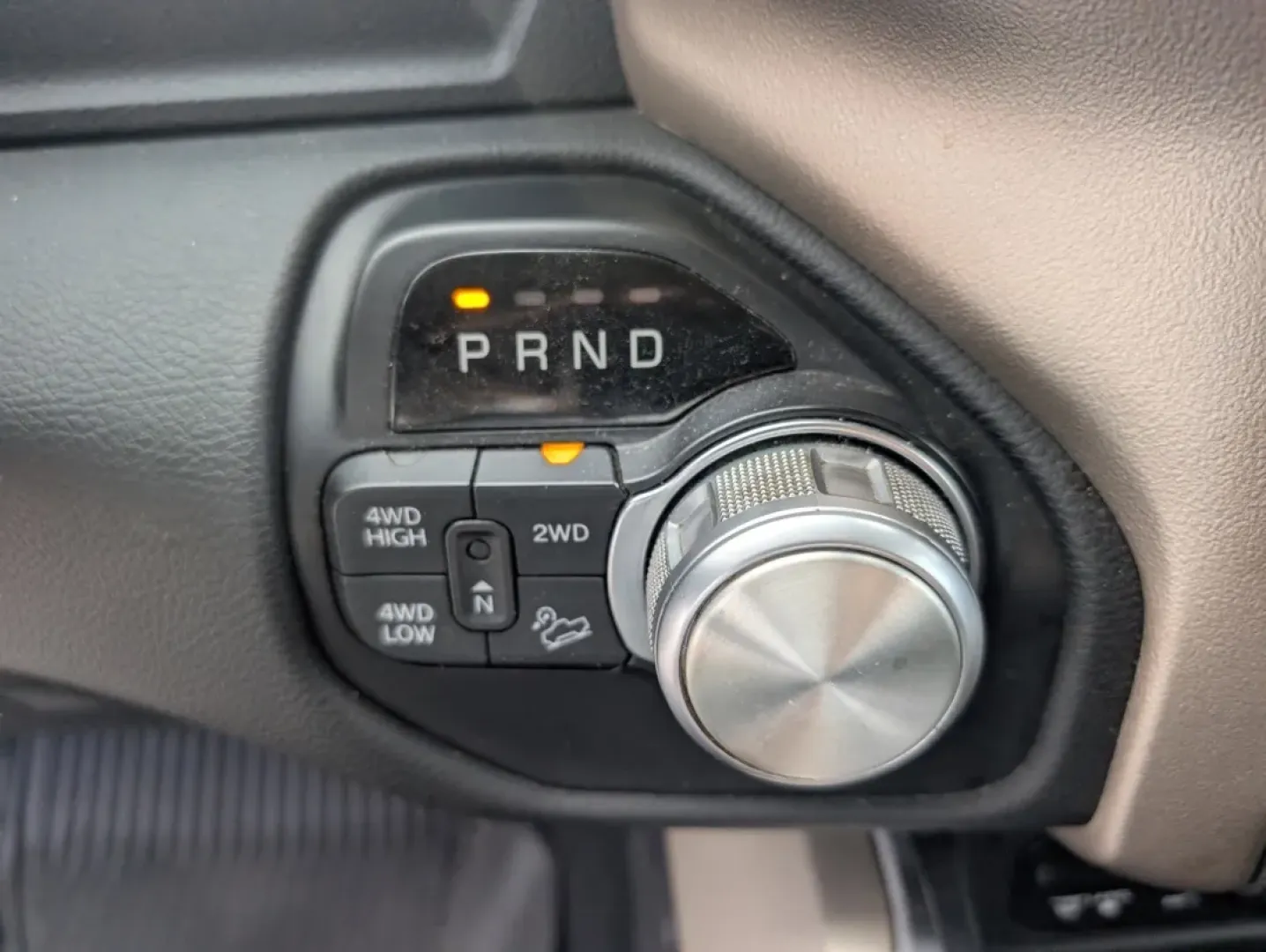 2019 /Black Ram 2500 Laramie (3C6UR5FJ2KG) with an Other engine, located at 7000 Northlake Connector, Columbus, GA, 31904, (706) 987-8085, 32.524975, -84.978134 - **Unleash Your Adventures with the 2019 Ram 2500 Laramie Crew Cab Pickup!**<br /> <br /> Are you ready to elevate your weekend adventures or tackle your daily commutes with confidence? The 2019 Ram 2500 Laramie Crew Cab Pickup is the perfect blend of power, comfort, and technology, making it an idea - Photo#13