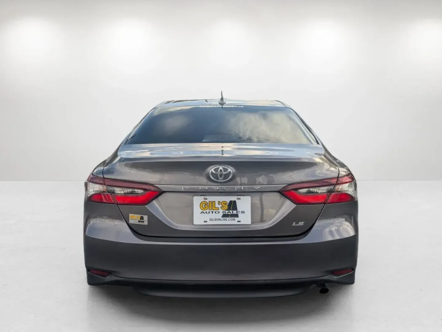 2023 Toyota Camry LE (4T1C11AKXPU) with an Other engine, located at 1430 Gateway Drive, Opelika, AL, 36801, (334) 239-0944, 32.637871, -85.409790 - **Discover the Perfect Balance of Style and Functionality with the 2023 Toyota Camry LE at Gils Auto!**<br /> <br /> If you're in the market for a reliable, stylish sedan that effortlessly transitions from daily commutes to family outings, look no further than the 2023 Toyota Camry LE available at G - Photo#5