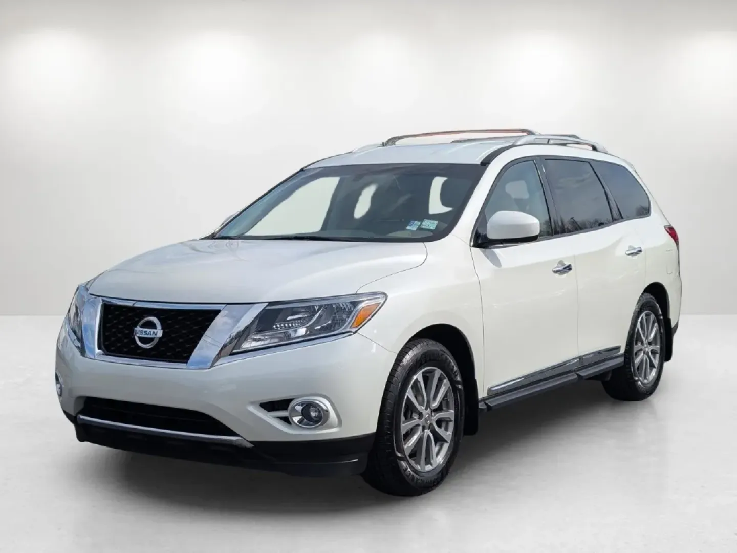 2015 /Almond Nissan Pathfinder SL (5N1AR2MN5FC) with an Other engine, located at 3959 U.S. 80 W, Phenix City, AL, 36870, (334) 297-4885, 32.469296, -85.135185 - **Drive Into Adventure with the 2015 Nissan Pathfinder SL at Gils Auto - Your Local Buy Here Pay Here Dealer!**<br /> <br /> Are you ready to elevate your family adventures or weekend getaways? The 2015 Nissan Pathfinder SL is the perfect SUV for those who value functionality, comfort, and style. Wi - Photo#1