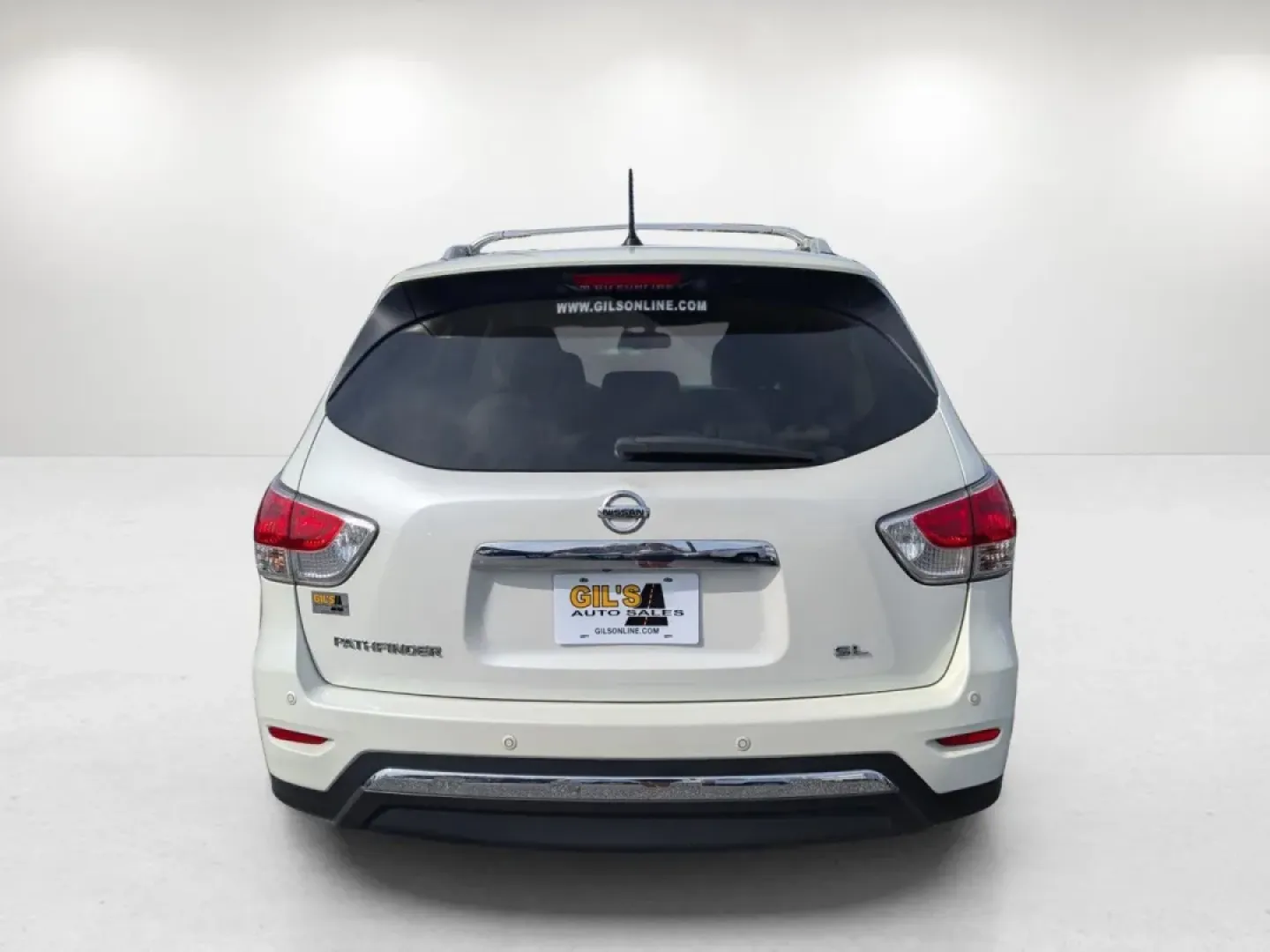 2015 /Almond Nissan Pathfinder SL (5N1AR2MN5FC) with an Other engine, located at 3959 U.S. 80 W, Phenix City, AL, 36870, (334) 297-4885, 32.469296, -85.135185 - **Drive Into Adventure with the 2015 Nissan Pathfinder SL at Gils Auto - Your Local Buy Here Pay Here Dealer!**<br /> <br /> Are you ready to elevate your family adventures or weekend getaways? The 2015 Nissan Pathfinder SL is the perfect SUV for those who value functionality, comfort, and style. Wi - Photo#6