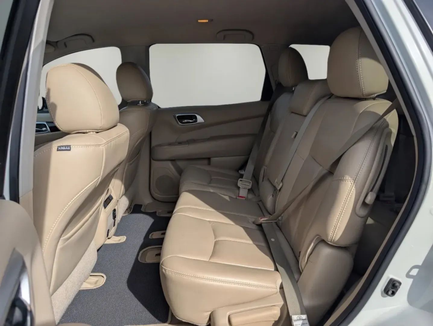 2015 /Almond Nissan Pathfinder SL (5N1AR2MN5FC) with an Other engine, located at 3959 U.S. 80 W, Phenix City, AL, 36870, (334) 297-4885, 32.469296, -85.135185 - **Drive Into Adventure with the 2015 Nissan Pathfinder SL at Gils Auto - Your Local Buy Here Pay Here Dealer!**<br /> <br /> Are you ready to elevate your family adventures or weekend getaways? The 2015 Nissan Pathfinder SL is the perfect SUV for those who value functionality, comfort, and style. Wi - Photo#11