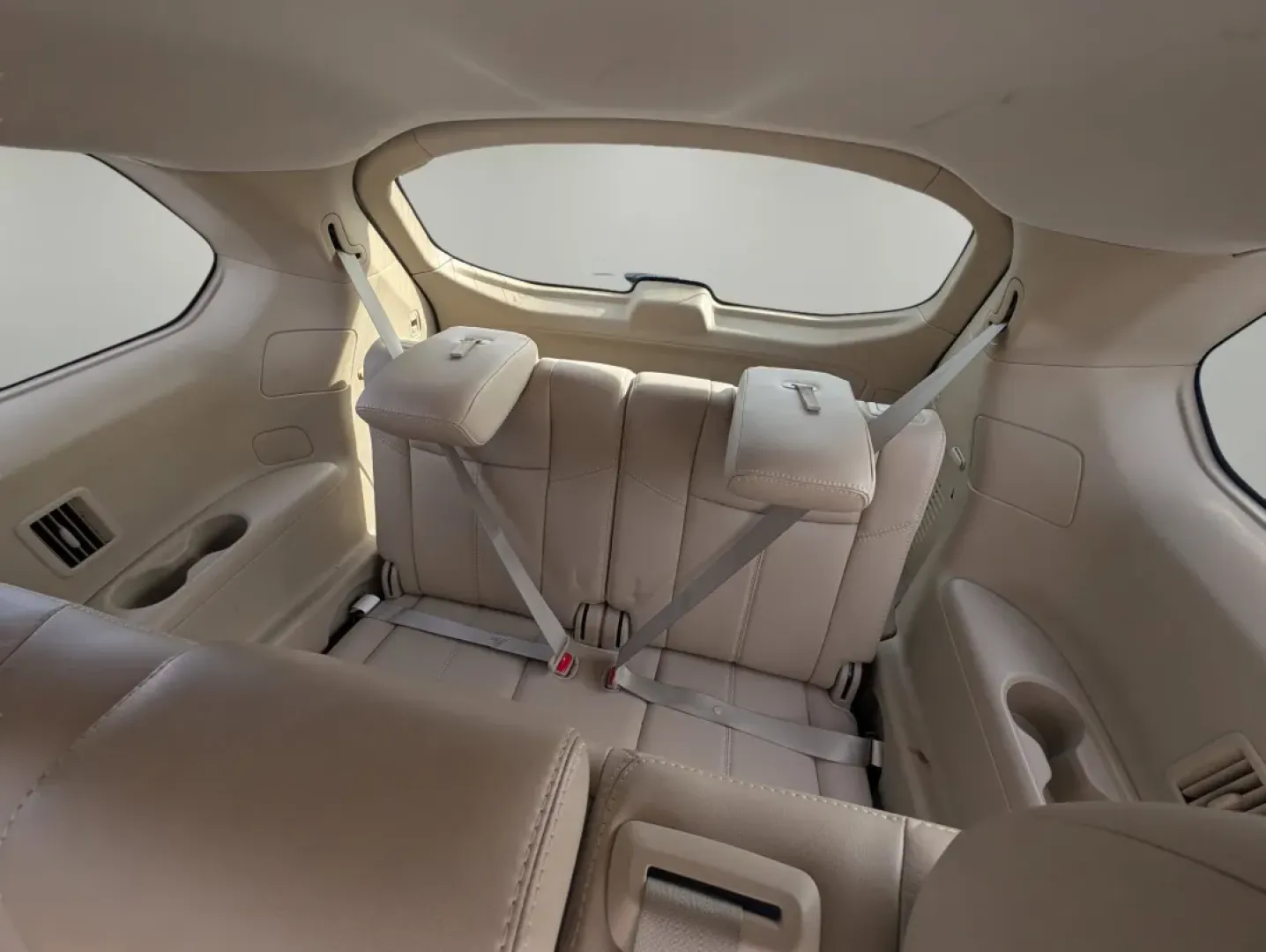 2015 /Almond Nissan Pathfinder SL (5N1AR2MN5FC) with an Other engine, located at 3959 U.S. 80 W, Phenix City, AL, 36870, (334) 297-4885, 32.469296, -85.135185 - **Drive Into Adventure with the 2015 Nissan Pathfinder SL at Gils Auto - Your Local Buy Here Pay Here Dealer!**<br /> <br /> Are you ready to elevate your family adventures or weekend getaways? The 2015 Nissan Pathfinder SL is the perfect SUV for those who value functionality, comfort, and style. Wi - Photo#12