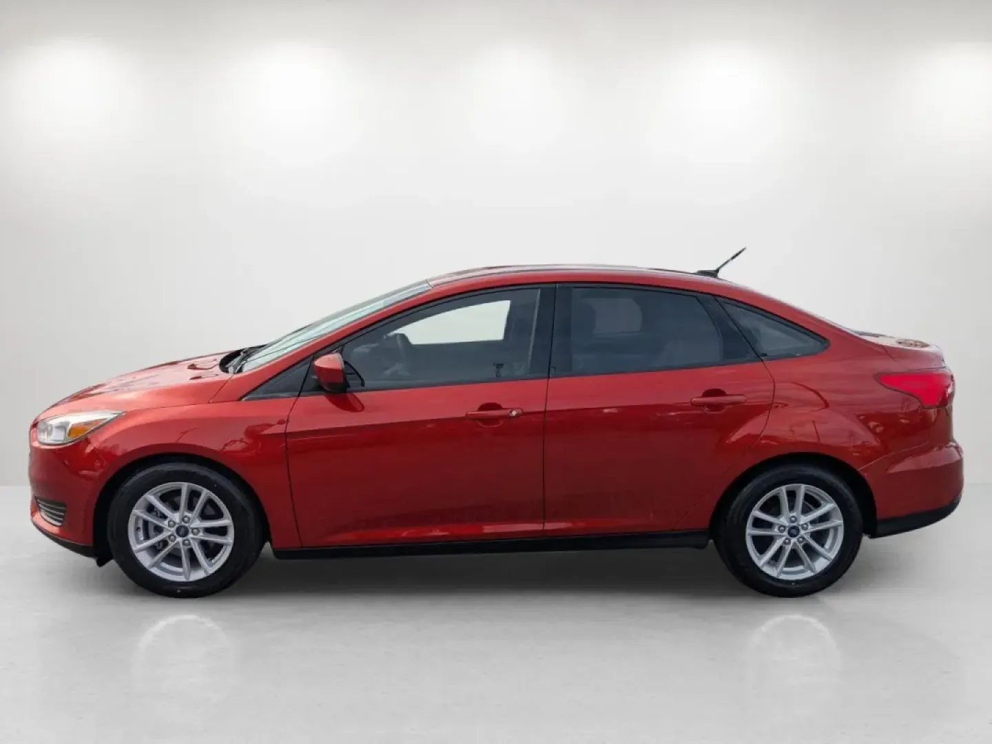 2018 Ford Focus SE (1FADP3F27JL) with an Other engine, located at 5115 14th Ave., Columbus, GA, 31904, (706) 323-0345, 32.511494, -84.971046 - **Discover Your Next Adventure with the 2018 Ford Focus SE at Gils Auto!**<br /> <br /> Are you on the lookout for a reliable vehicle that seamlessly blends style, efficiency, and affordability? Look no further than the 2018 Ford Focus SE, now available at Gils Auto in Phenix City, AL! Perfect for c - Photo#7
