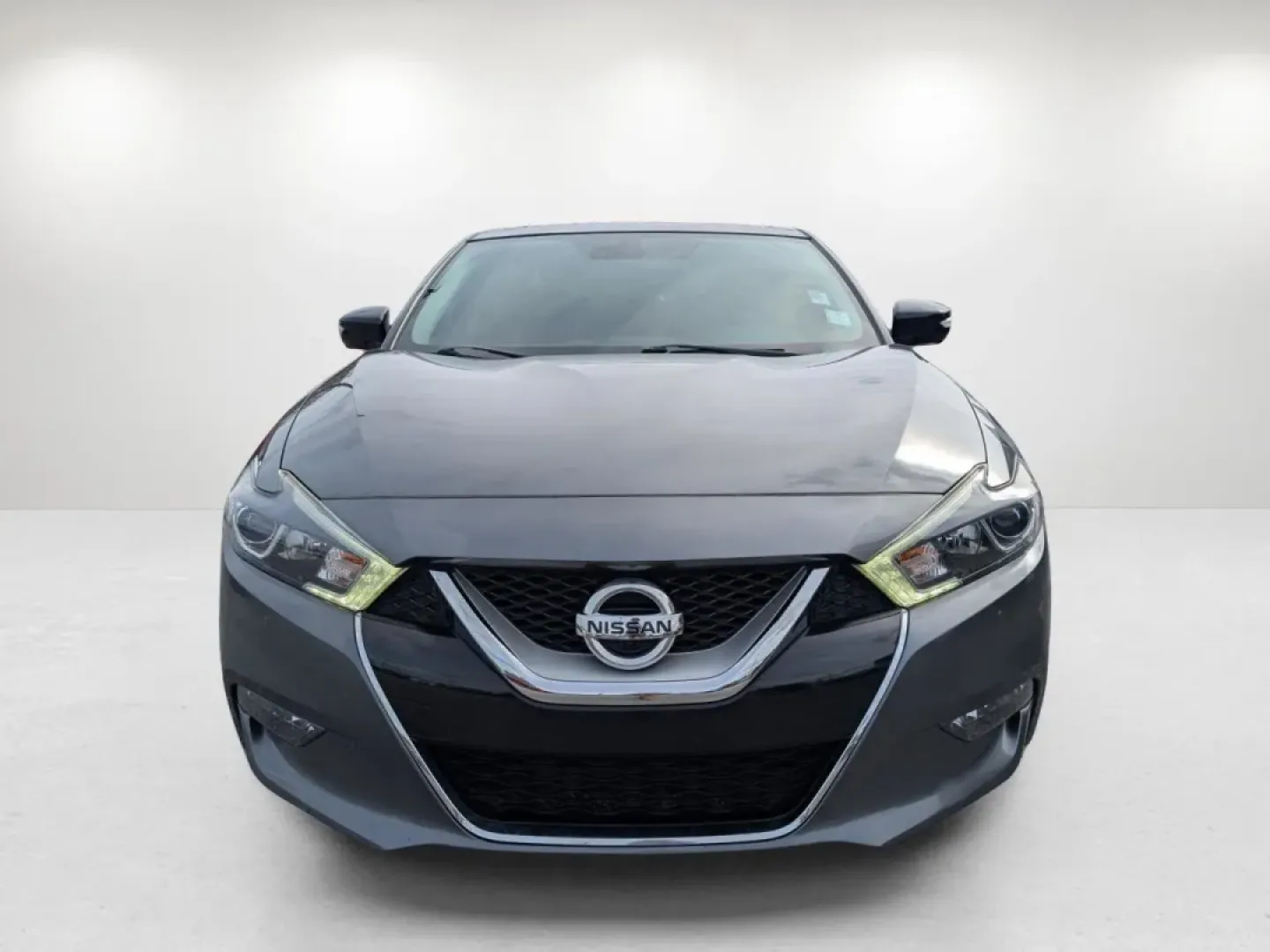 2017 /Charcoal Nissan Maxima Platinum (1N4AA6AP0HC) with an Other engine, located at 3959 U.S. 80 W, Phenix City, AL, 36870, (334) 297-4885, 32.469296, -85.135185 - Elevate your driving experience with the 2017 Nissan Maxima Platinum, the perfect sedan for those who crave luxury and performance without compromise. Whether you're a commuter looking to upgrade your daily drive or a growing family seeking comfort and safety, this stunning vehicle effortlessly blen - Photo#2