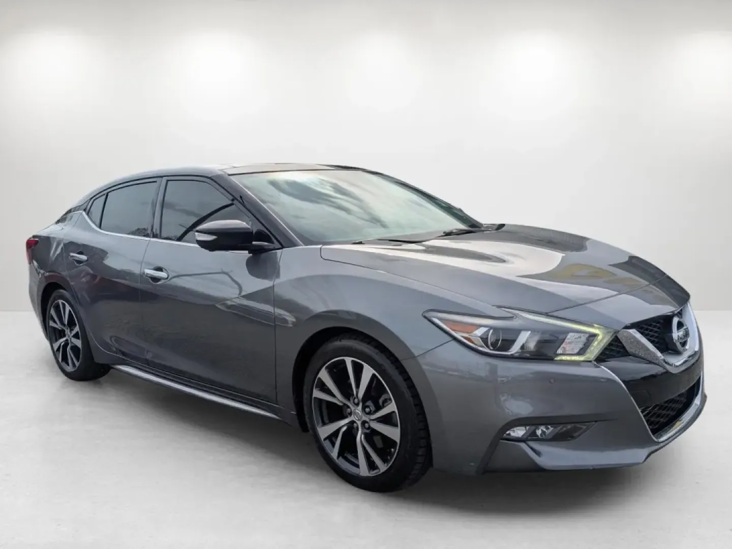 2017 /Charcoal Nissan Maxima Platinum (1N4AA6AP0HC) with an Other engine, located at 3959 U.S. 80 W, Phenix City, AL, 36870, (334) 297-4885, 32.469296, -85.135185 - Elevate your driving experience with the 2017 Nissan Maxima Platinum, the perfect sedan for those who crave luxury and performance without compromise. Whether you're a commuter looking to upgrade your daily drive or a growing family seeking comfort and safety, this stunning vehicle effortlessly blen - Photo#3