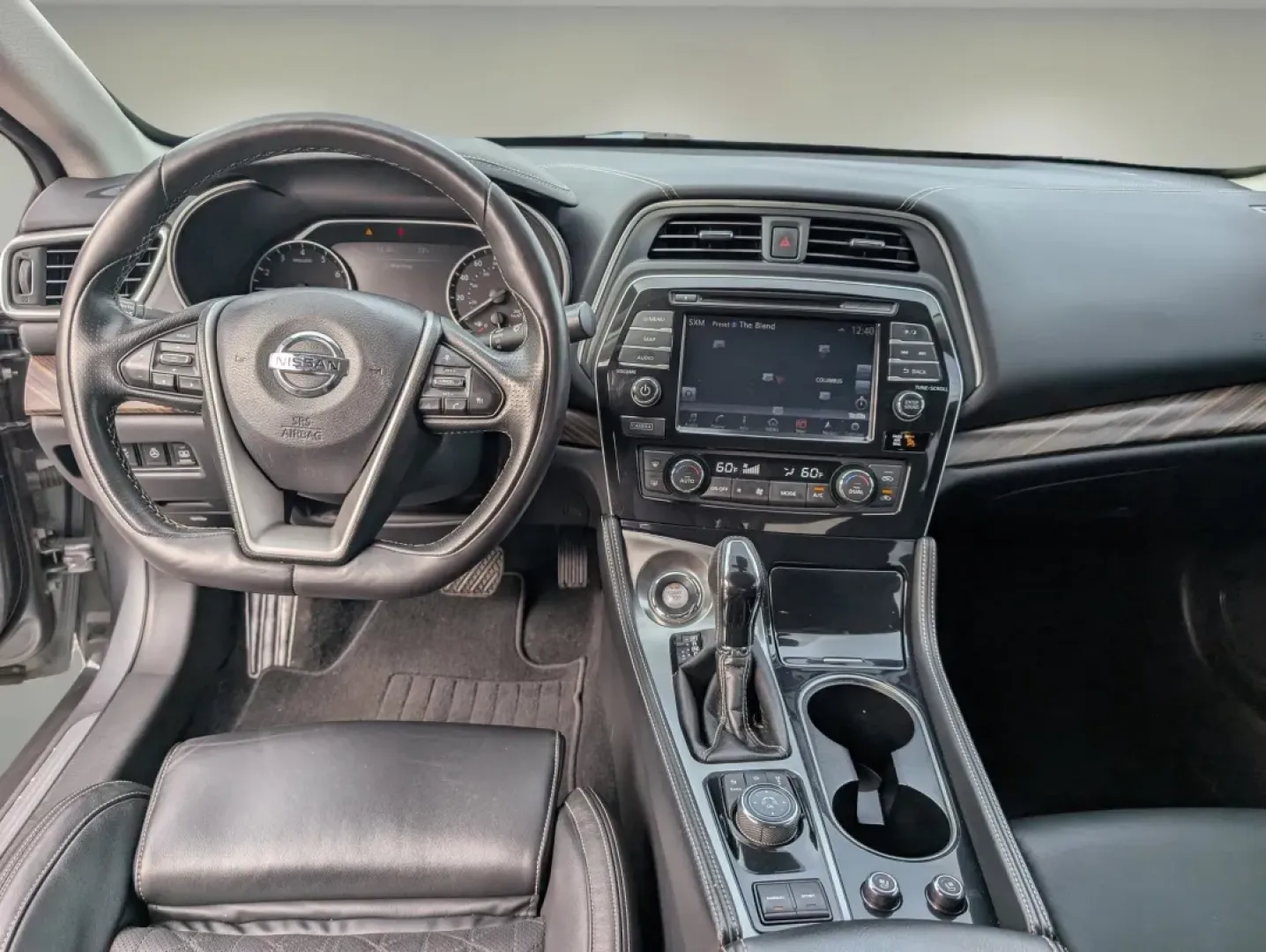 2017 /Charcoal Nissan Maxima Platinum (1N4AA6AP0HC) with an Other engine, located at 3959 U.S. 80 W, Phenix City, AL, 36870, (334) 297-4885, 32.469296, -85.135185 - Elevate your driving experience with the 2017 Nissan Maxima Platinum, the perfect sedan for those who crave luxury and performance without compromise. Whether you're a commuter looking to upgrade your daily drive or a growing family seeking comfort and safety, this stunning vehicle effortlessly blen - Photo#12