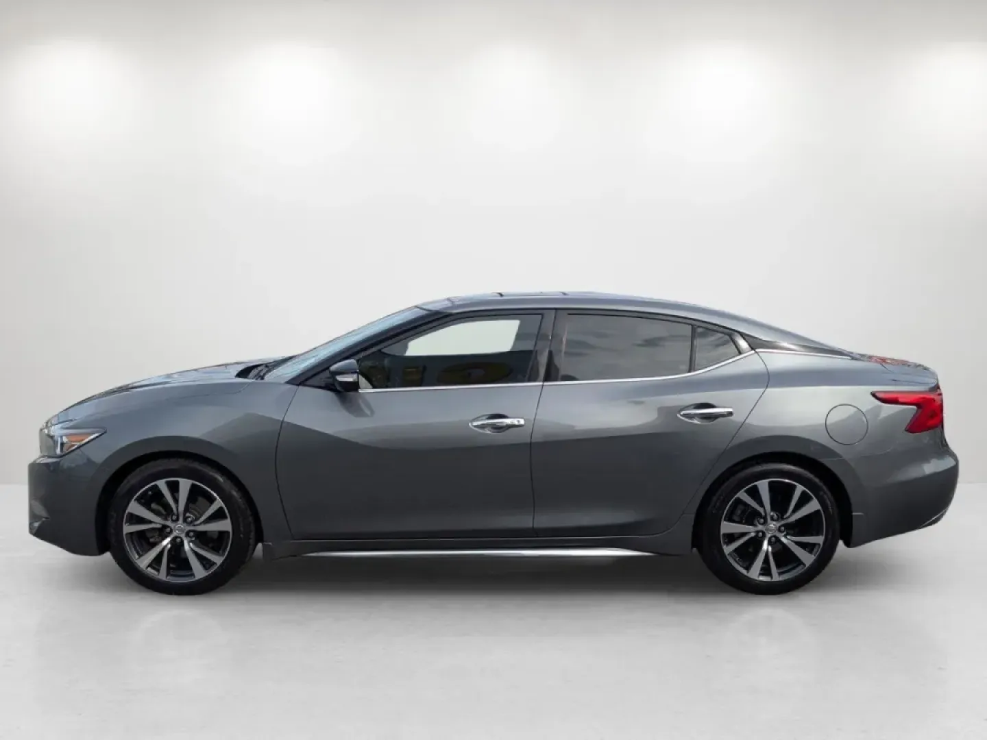 2017 /Charcoal Nissan Maxima Platinum (1N4AA6AP0HC) with an Other engine, located at 521 Old Farm Lane Rd, Prattville, AL, 36066, (334) 325-1505, 32.482460, -86.416367 - Elevate your driving experience with the 2017 Nissan Maxima Platinum, the perfect sedan for those who crave luxury and performance without compromise. Whether you're a commuter looking to upgrade your daily drive or a growing family seeking comfort and safety, this stunning vehicle effortlessly blen - Photo#7