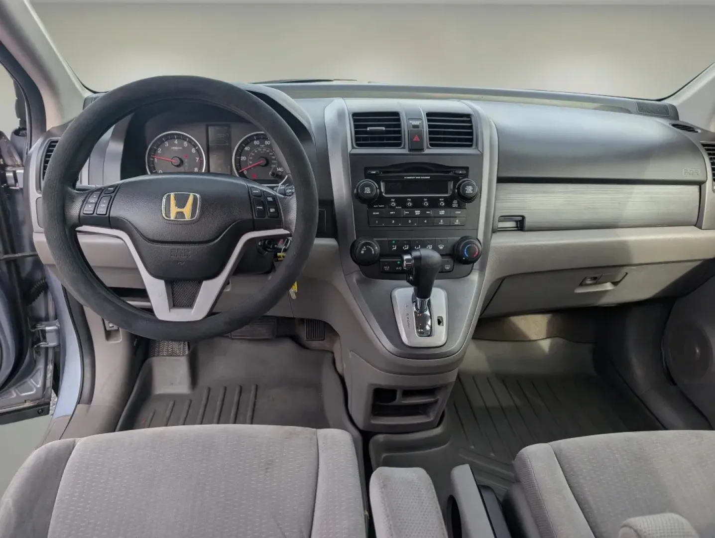 2007 Honda CR-V EX (5J6RE48567L) with an Other engine, located at 7000 Northlake Connector, Columbus, GA, 31904, (706) 987-8085, 32.524975, -84.978134 - **Unleash Your Adventurous Spirit with the 2007 Honda CR-V at Gils Auto, Phenix City, AL!**<br /> <br /> Are you ready to take on new adventures with your family or friends? Look no further than this reliable 2007 Honda CR-V EX! Designed for those who crave both comfort and capability, this SUV is p - Photo#10