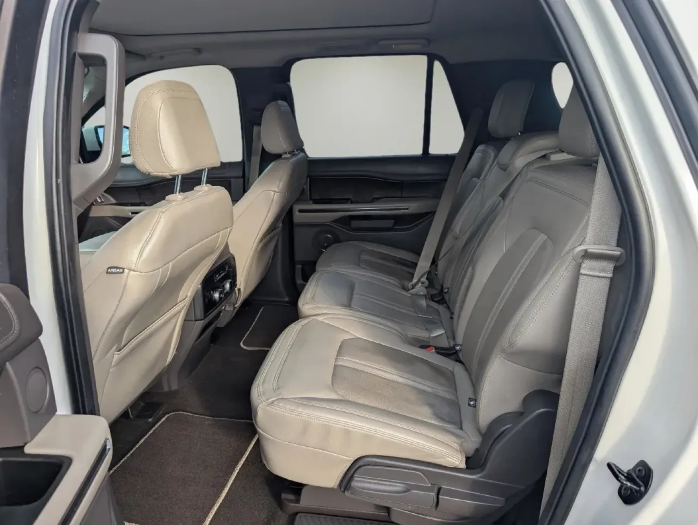 2021 Ford Expedition Max Limited (1FMJK2AT8ME) with an Other engine, located at 1430 Gateway Drive, Opelika, AL, 36801, (334) 239-0944, 32.637871, -85.409790 - ### 2021 Ford Expedition Max Limited Perfect for Family Adventures!<br /> <br /> Are you ready to elevate your family's travel experience? Look no further than the **2021 Ford Expedition Max Limited** the ultimate SUV designed for both comfort and capability. Whether you're planning a weekend geta - Photo#10