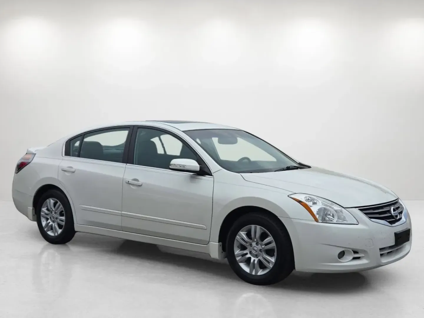 2012 /Charcoal Nissan Altima 2.5 SL (1N4AL2AP9CN) with an Other engine, located at 521 Old Farm Lane Rd, Prattville, AL, 36066, (334) 325-1505, 32.482460, -86.416367 - Discover the perfect sedan for your daily commutes and weekend getaways with this pristine 2012 Nissan Altima 2.5 SL, now available at Gils Auto in Prattville, AL. If you're looking for a reliable vehicle that combines comfort, style, and efficiency, this is the car for you. Whether you're a busy pr - Photo#3