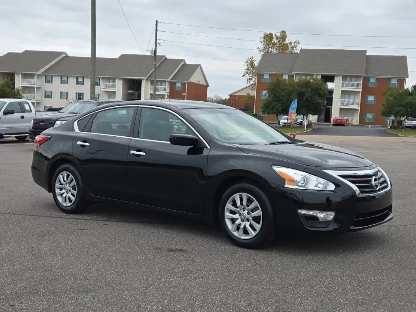 2014 /Charcoal Nissan Altima 2.5 S (1N4AL3AP6EC) with an Other engine, located at 521 Old Farm Lane Rd, Prattville, AL, 36066, (334) 325-1505, 32.482460, -86.416367 - Looking for a reliable sedan that offers both style and functionality? Look no further than this stunning 2014 Nissan Altima, available now at Gils Auto in Prattville, AL! Perfect for daily commutes, family outings, and even budget-conscious buyers, this vehicle combines efficiency and comfort in on - Photo#2