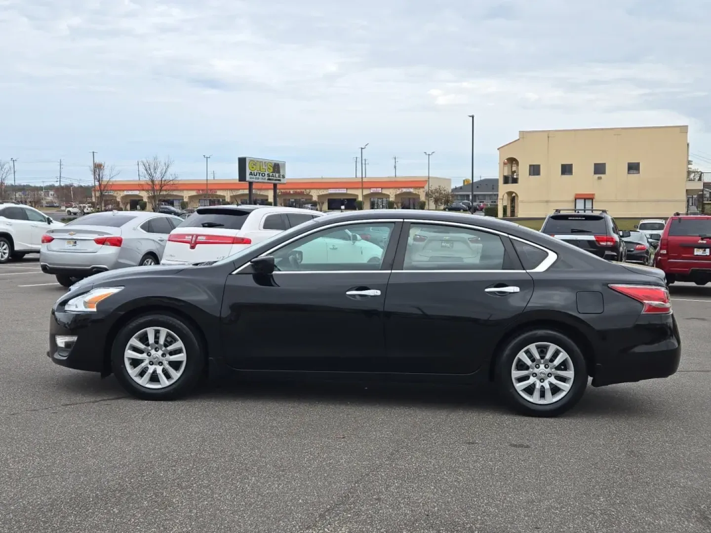 2014 /Charcoal Nissan Altima 2.5 S (1N4AL3AP6EC) with an Other engine, located at 521 Old Farm Lane Rd, Prattville, AL, 36066, (334) 325-1505, 32.482460, -86.416367 - Looking for a reliable sedan that offers both style and functionality? Look no further than this stunning 2014 Nissan Altima, available now at Gils Auto in Prattville, AL! Perfect for daily commutes, family outings, and even budget-conscious buyers, this vehicle combines efficiency and comfort in on - Photo#7