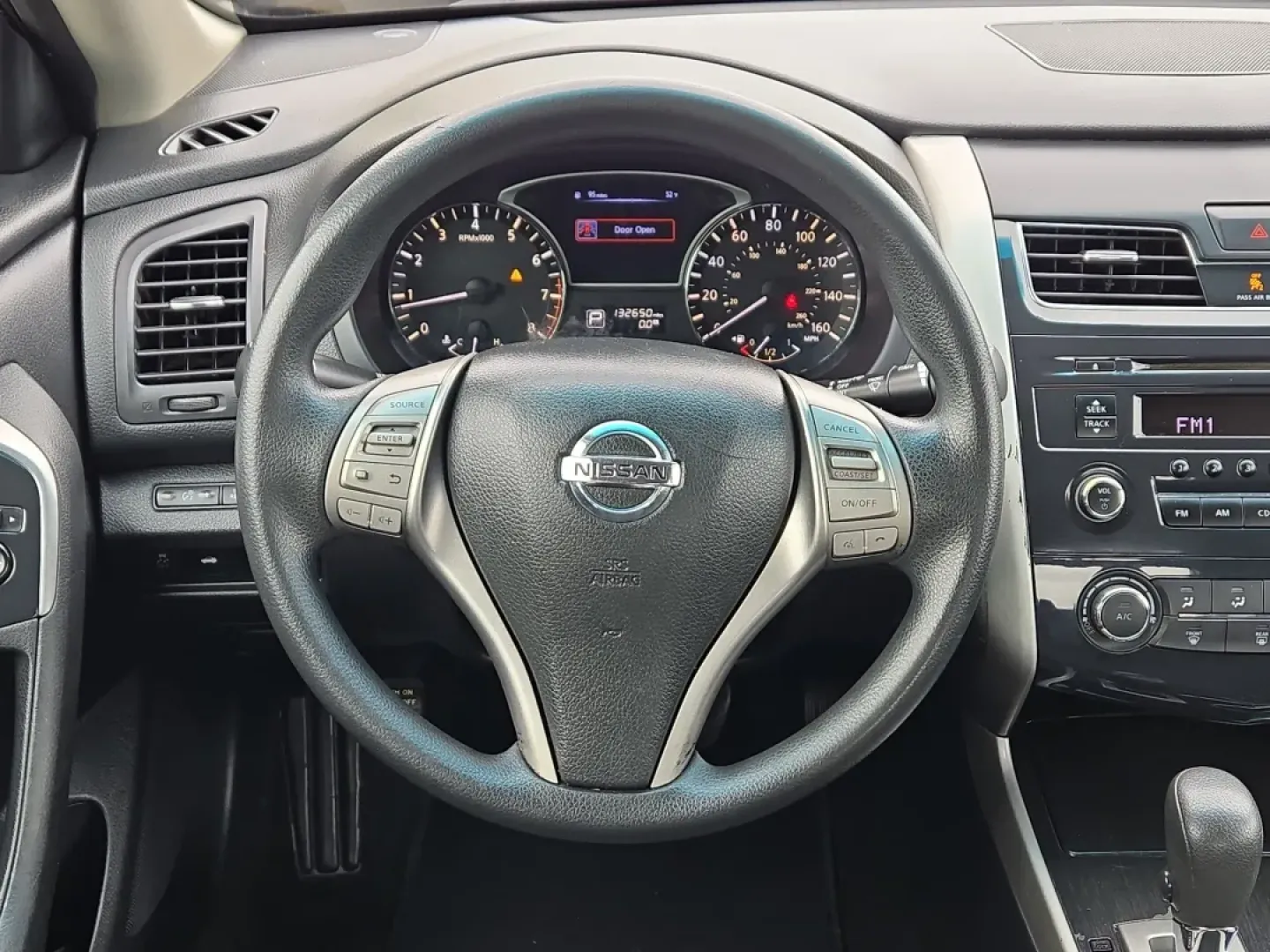 2014 /Charcoal Nissan Altima 2.5 S (1N4AL3AP6EC) with an Other engine, located at 521 Old Farm Lane Rd, Prattville, AL, 36066, (334) 325-1505, 32.482460, -86.416367 - Looking for a reliable sedan that offers both style and functionality? Look no further than this stunning 2014 Nissan Altima, available now at Gils Auto in Prattville, AL! Perfect for daily commutes, family outings, and even budget-conscious buyers, this vehicle combines efficiency and comfort in on - Photo#14