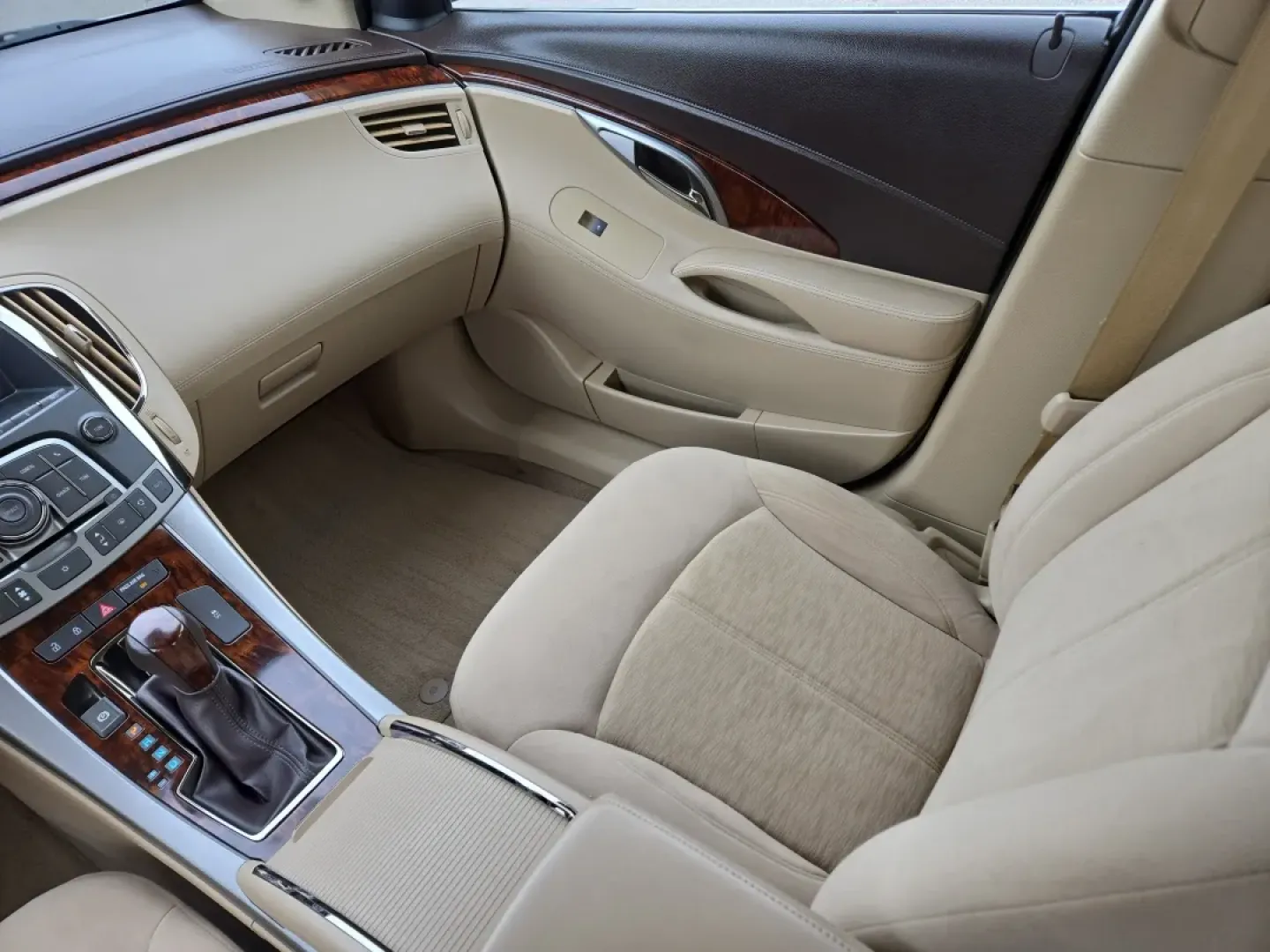 2011 /Cocoa/Light Cashmere Buick LaCrosse CX (1G4GA5EC5BF) with an Other engine, located at 521 Old Farm Lane Rd, Prattville, AL, 36066, (334) 325-1505, 32.482460, -86.416367 - **Elevate Your Daily Commute with the 2011 Buick LaCrosse CX at Gils Auto - Prattville!**<br /> <br /> If you're on the hunt for a stylish and reliable sedan that effortlessly combines comfort, technology, and fuel efficiency, then look no further than the 2011 Buick LaCrosse CX, available now at Gi - Photo#14