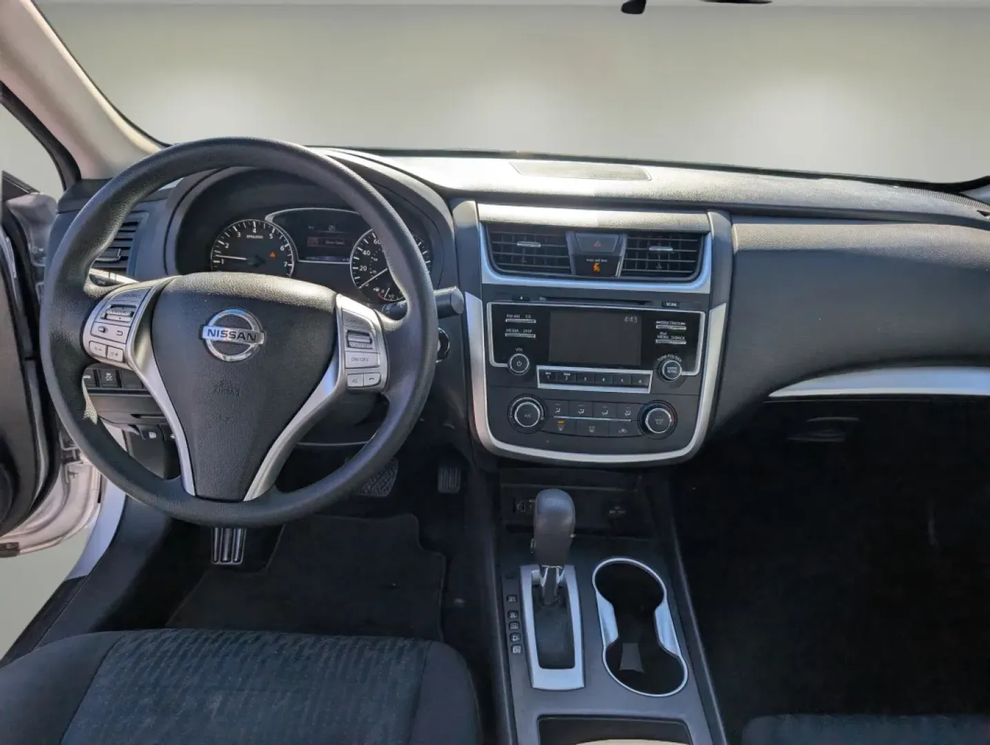 2018 /Charcoal Nissan Altima 2.5 S (1N4AL3AP6JC) with an Other engine, located at 3959 U.S. 80 W, Phenix City, AL, 36870, (334) 297-4885, 32.469296, -85.135185 - Discover the perfect blend of style, comfort, and reliability with the 2018 Nissan Altima 2.5 S, now available at Gils Auto in Phenix City, AL. This sedan is not just a vehicle; it's an extension of your lifestyle, tailored for individuals who value efficiency and safety without compromising on feat - Photo#11