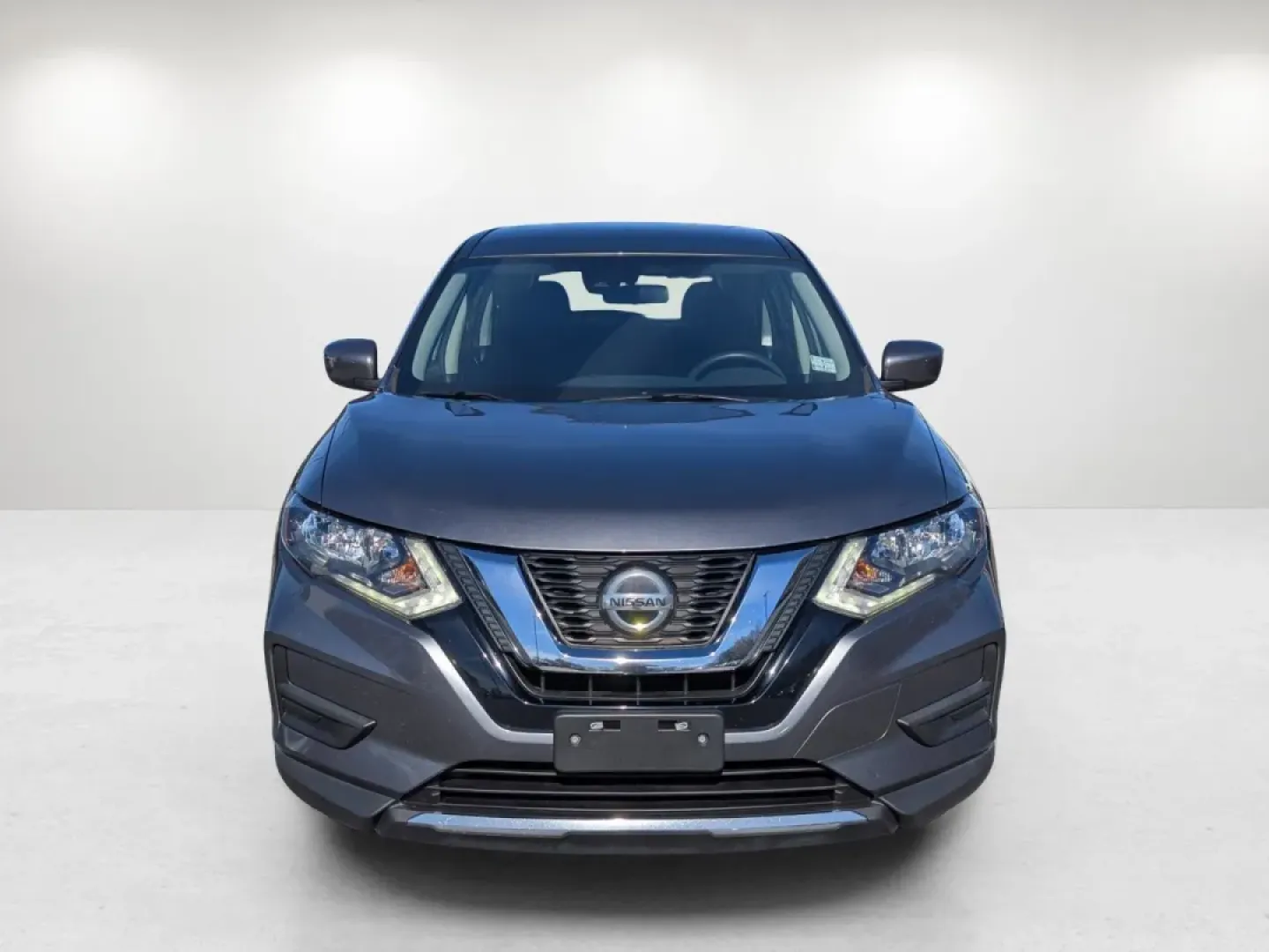 2019 /Charcoal Nissan Rogue S (5N1AT2MT6KC) with an Other engine, located at 3959 U.S. 80 W, Phenix City, AL, 36870, (334) 297-4885, 32.469296, -85.135185 - **Discover Your Next Adventure with the 2019 Nissan Rogue at Gils Auto in Phenix City, AL!**<br /> <br /> Are you ready to elevate your lifestyle with a versatile and reliable SUV? The 2019 Nissan Rogue is your perfect partner for everything from daily commutes to weekend getaways. With its spacious - Photo#1