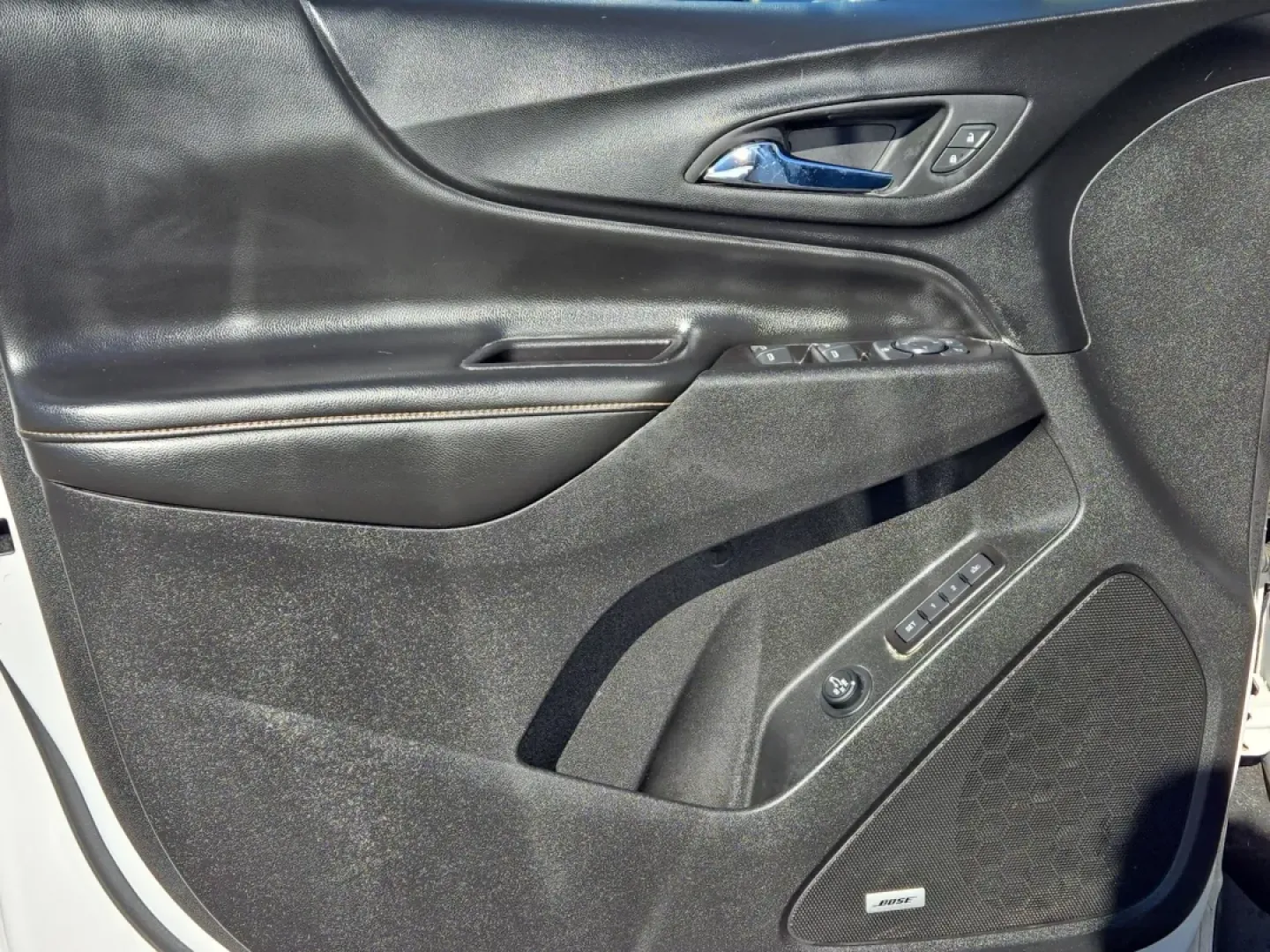 2019 /Jet Black Chevrolet Equinox Premier (2GNAXYEX9K6) with an Other engine, located at 804 22nd Ave, Phenix City, AL, 36870, (334) 297-1860, 32.484749, -85.024475 - **Adventure Awaits with the 2019 Chevrolet Equinox at Gils Auto - Prattville!** <br /> <br /> Are you ready to elevate your family outings and weekend adventures? The 2019 Chevrolet Equinox Premier is not just another SUV; it's your ticket to unforgettable journeys. With spacious interiors, advanced - Photo#9