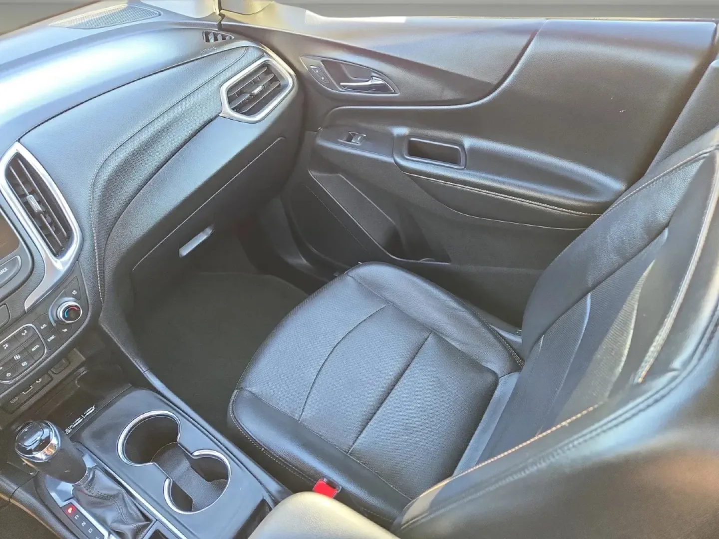 2019 /Jet Black Chevrolet Equinox Premier (2GNAXYEX9K6) with an Other engine, located at 804 22nd Ave, Phenix City, AL, 36870, (334) 297-1860, 32.484749, -85.024475 - **Adventure Awaits with the 2019 Chevrolet Equinox at Gils Auto - Prattville!** <br /> <br /> Are you ready to elevate your family outings and weekend adventures? The 2019 Chevrolet Equinox Premier is not just another SUV; it's your ticket to unforgettable journeys. With spacious interiors, advanced - Photo#14