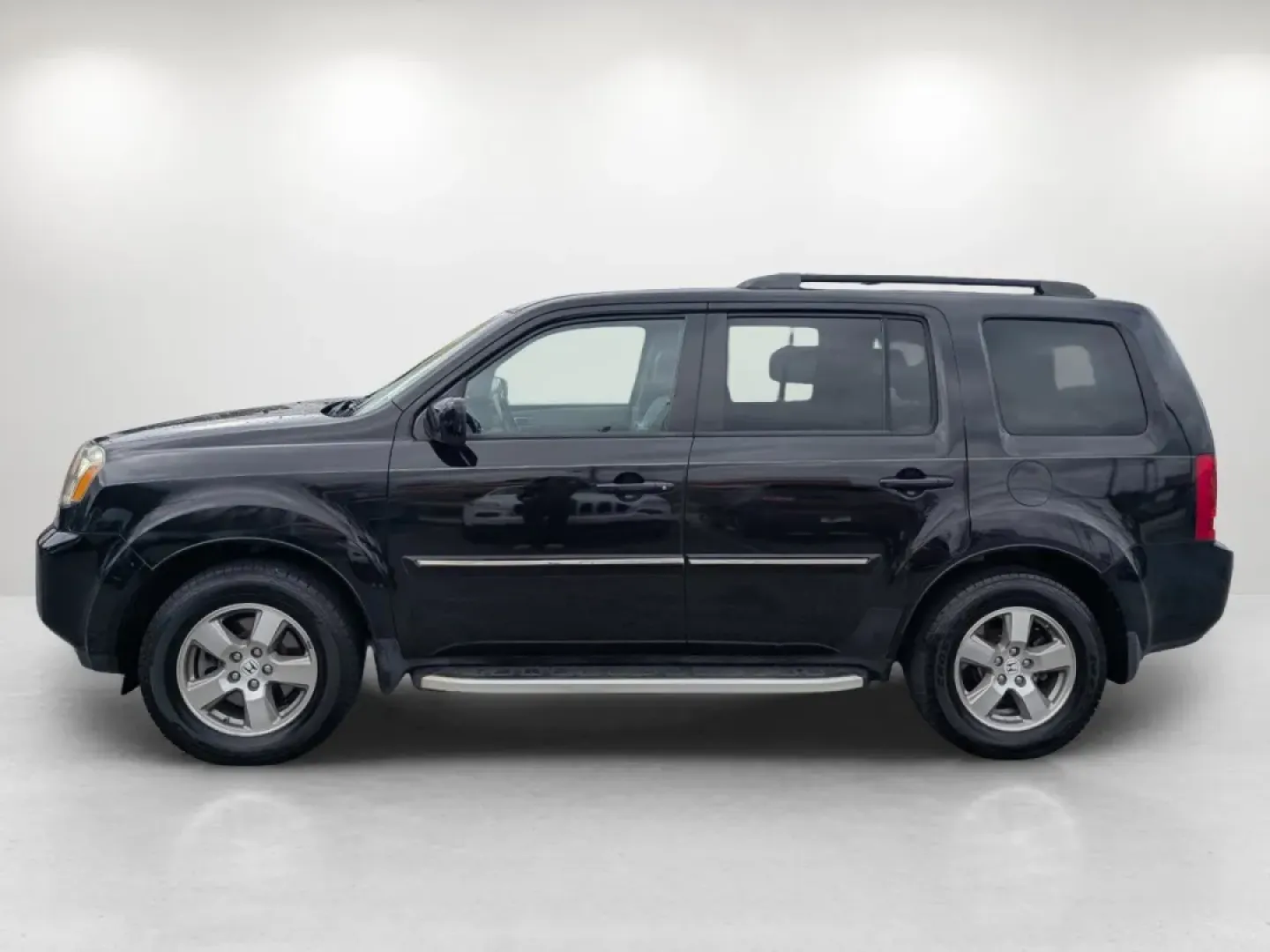 2011 Honda Pilot EX-L (5FNYF3H68BB) with an Other engine, located at 521 Old Farm Lane Rd, Prattville, AL, 36066, (334) 325-1505, 32.482460, -86.416367 - **Explore Life's Adventures with the 2011 Honda Pilot EX-L at Gils Auto!**<br /> <br /> Are you ready to take your family outings, weekend adventures, or daily commutes to the next level? Look no further than the 2011 Honda Pilot EX-L, a versatile SUV designed to provide comfort, space, and capabili - Photo#7