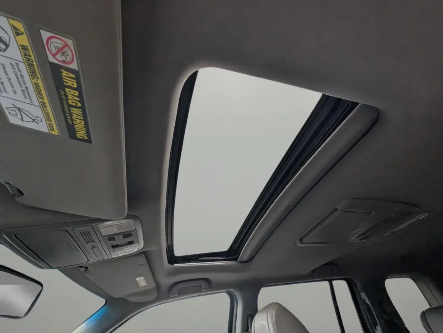 2011 Honda Pilot EX-L (5FNYF3H68BB) with an Other engine, located at 521 Old Farm Lane Rd, Prattville, AL, 36066, (334) 325-1505, 32.482460, -86.416367 - **Explore Life's Adventures with the 2011 Honda Pilot EX-L at Gils Auto!**<br /> <br /> Are you ready to take your family outings, weekend adventures, or daily commutes to the next level? Look no further than the 2011 Honda Pilot EX-L, a versatile SUV designed to provide comfort, space, and capabili - Photo#15