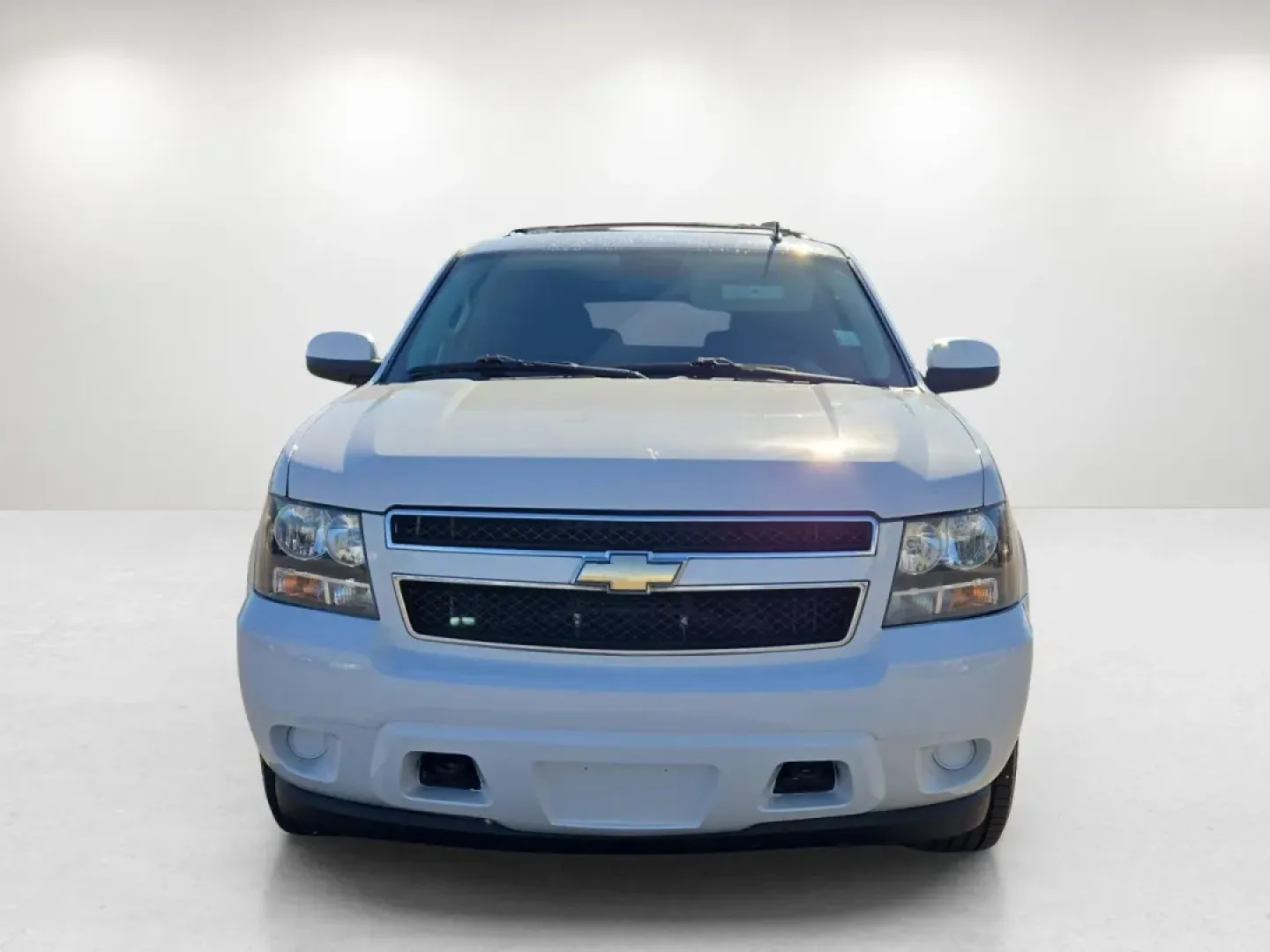 2011 /Ebony Chevrolet Suburban LS (1GNSKHE38BR) with an Other engine, located at 521 Old Farm Lane Rd, Prattville, AL, 36066, (334) 325-1505, 32.482460, -86.416367 - Are you ready for your next adventure? The 2011 Chevrolet Suburban LS is the ultimate vehicle for families on the go, weekend warriors, and anyone who values space, comfort, and capability. With its robust 4WD drivetrain, this SUV is perfect for those living in Prattville, AL, who love to explore th - Photo#2