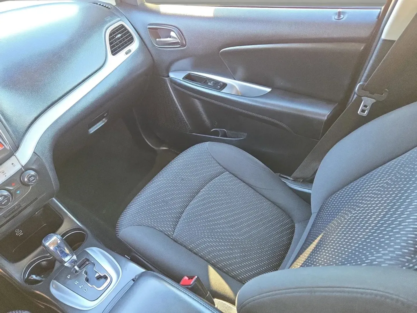 2017 /Black Dodge Journey Crossroad (3C4PDCGB3HT) with an Other engine, located at 3959 U.S. 80 W, Phenix City, AL, 36870, (334) 297-4885, 32.469296, -85.135185 - **Adventure Awaits with the 2017 Dodge Journey Crossroad - Perfect for Your Family!**<br /> <br /> If you're looking for a versatile SUV that combines comfort, style, and reliability, the 2017 Dodge Journey Crossroad is an excellent choice. Ideal for growing families, weekend adventures, or daily co - Photo#15