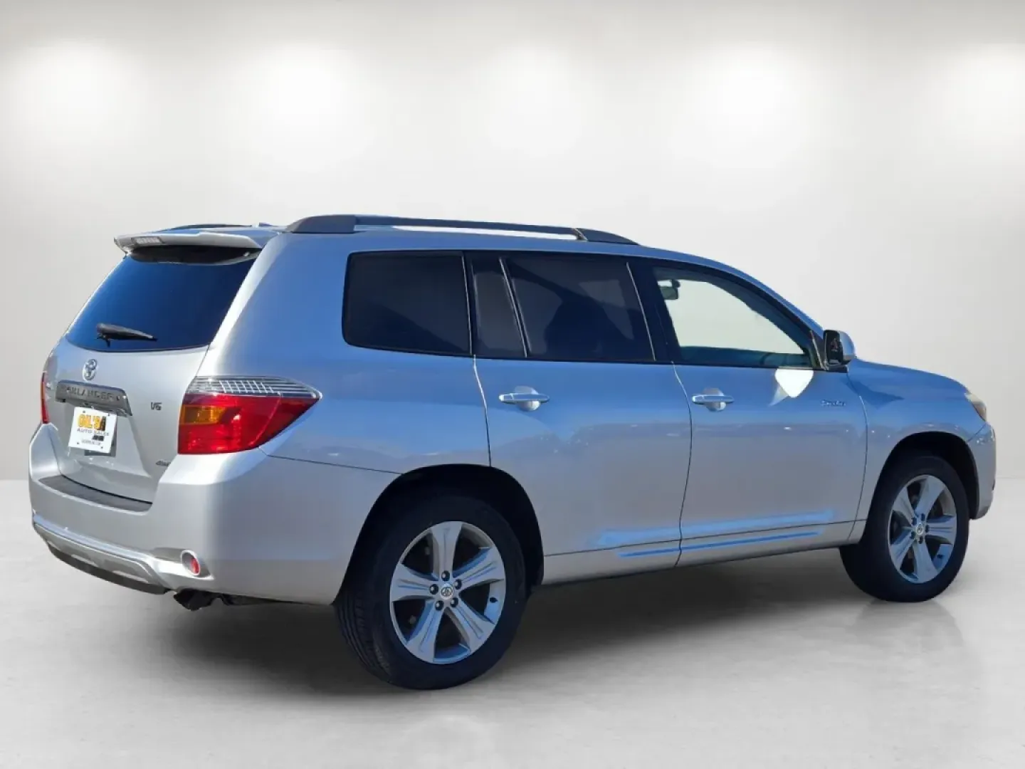 2009 Toyota Highlander Sport (JTEES43A792) with an Other engine, located at 521 Old Farm Lane Rd, Prattville, AL, 36066, (334) 325-1505, 32.482460, -86.416367 - **Unleash Your Adventurous Spirit with This 2009 Toyota Highlander Sport at Gils Auto - Prattville**<br /> <br /> If you're looking for an SUV that seamlessly blends versatility with comfort, your search ends here! The 2009 Toyota Highlander Sport is your ideal companion for weekend getaways, daily - Photo#6