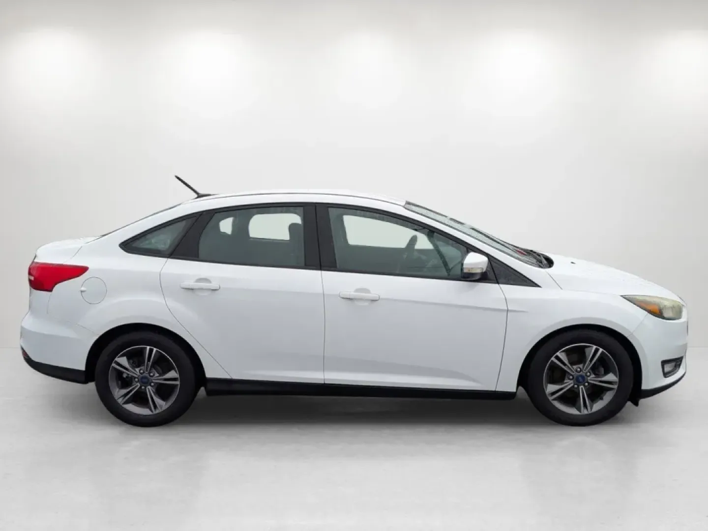 2017 Ford Focus SE (1FADP3FE3HL) with an Other engine, located at 3959 U.S. 80 W, Phenix City, AL, 36870, (334) 297-4885, 32.469296, -85.135185 - ### Discover the 2017 Ford Focus SE: Your Ideal Commuter Vehicle at Gils Auto in Phenix City, AL<br /> <br /> If you're searching for a reliable, fuel-efficient sedan that's perfect for daily commutes and weekend getaways, look no further than the 2017 Ford Focus SE! This stylish and practical vehic - Photo#4