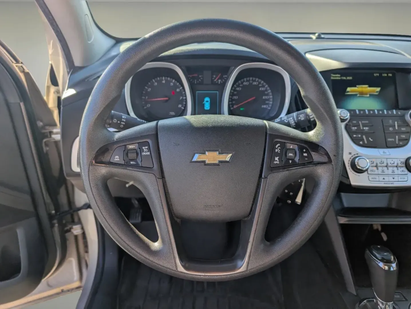 2016 /Jet Black Chevrolet Equinox LS (2GNALBEK7G1) with an Other engine, located at 5115 14th Ave., Columbus, GA, 31904, (706) 323-0345, 32.511494, -84.971046 - **Discover Adventure and Comfort with the 2016 Chevrolet Equinox LS Perfect for Your Family!**<br /> <br /> Are you ready to elevate your family adventures? The 2016 Chevrolet Equinox LS is the ultimate sport utility vehicle designed for families and everyday commuters alike. With its spacious inte - Photo#15