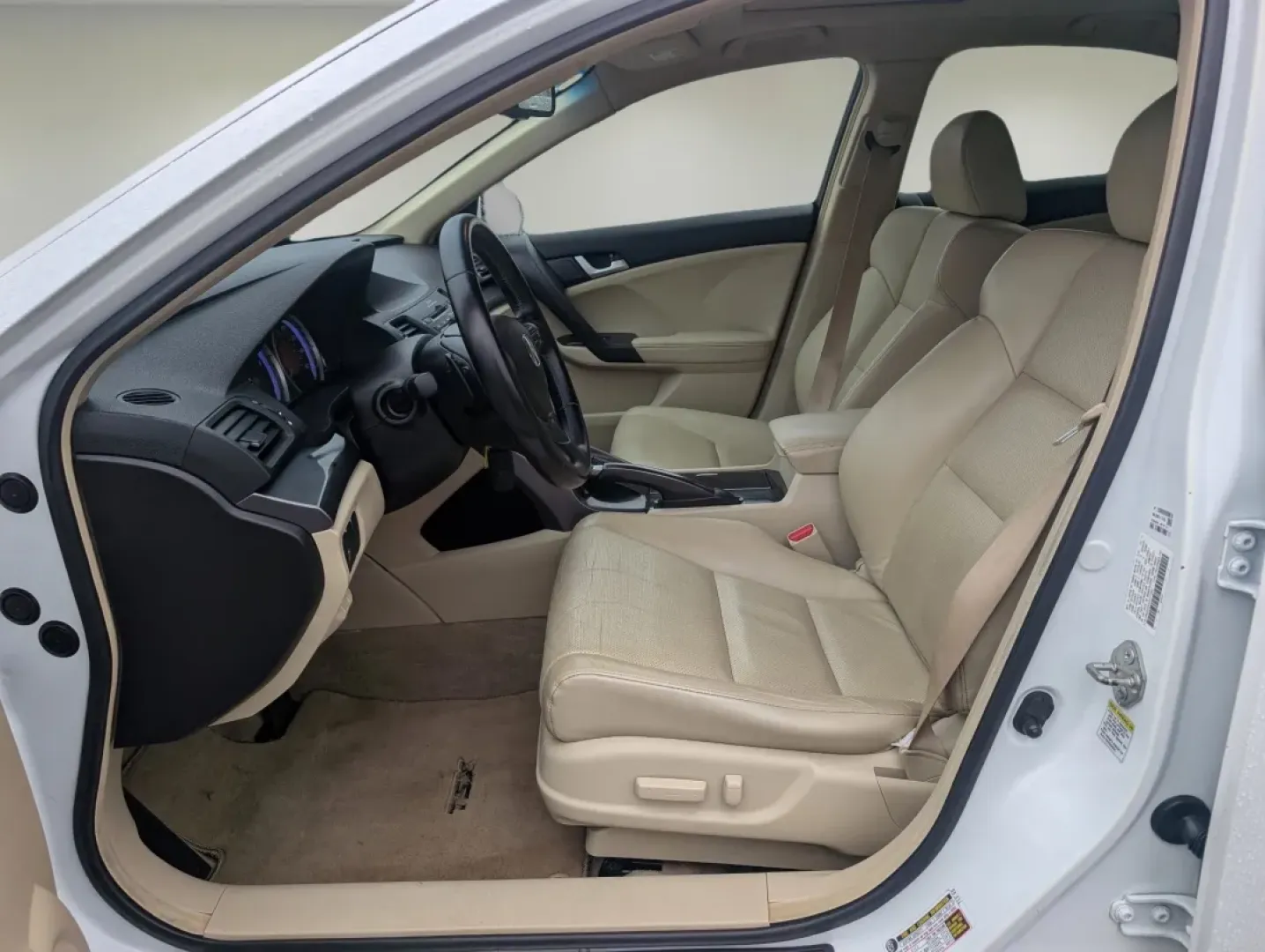 2012 Acura TSX (JH4CU2F42CC) with an Other engine, located at 7000 Northlake Connector, Columbus, GA, 31904, (706) 987-8085, 32.524975, -84.978134 - **Elevate Your Daily Drive with This 2012 Acura TSX at Gils Auto!** <br /> <br /> Are you in the market for a sophisticated sedan that harmonizes performance with luxury? Look no further than this stunning 2012 Acura TSX, available now at Gils Auto in Phenix City, AL. With its sleek design and refin - Photo#10