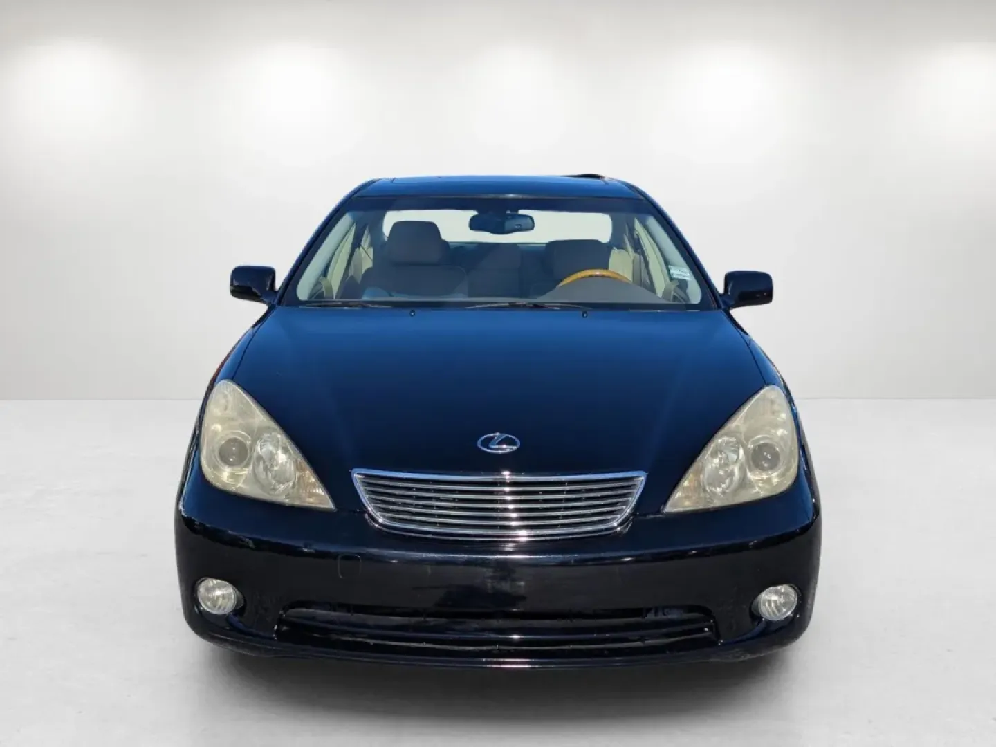 2005 Lexus ES 330 (JTHBA30G755) with an Other engine, located at 3959 U.S. 80 W, Phenix City, AL, 36870, (334) 297-4885, 32.469296, -85.135185 - **Elevate Your Driving Experience with the 2005 Lexus ES 330 at Gils Auto Perfect for Phenix City Adventures!**<br /> <br /> Are you looking for a reliable and stylish vehicle that effortlessly combines comfort and performance for your daily commute or weekend getaways? Look no further than this 20 - Photo#2