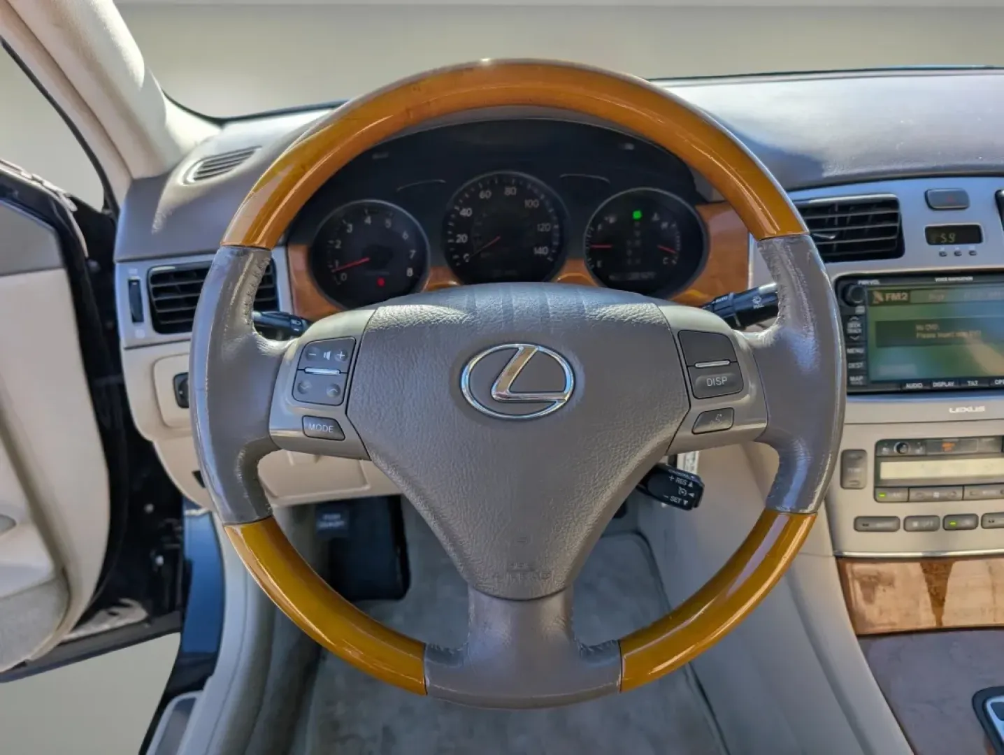 2005 Lexus ES 330 (JTHBA30G755) with an Other engine, located at 3959 U.S. 80 W, Phenix City, AL, 36870, (334) 297-4885, 32.469296, -85.135185 - **Elevate Your Driving Experience with the 2005 Lexus ES 330 at Gils Auto Perfect for Phenix City Adventures!**<br /> <br /> Are you looking for a reliable and stylish vehicle that effortlessly combines comfort and performance for your daily commute or weekend getaways? Look no further than this 20 - Photo#14