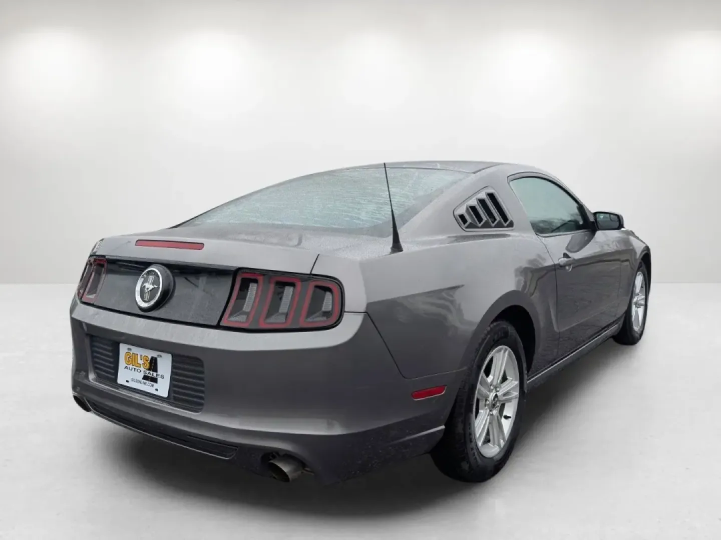 2014 Ford Mustang V6 (1ZVBP8AM2E5) with an Other engine, located at 3959 U.S. 80 W, Phenix City, AL, 36870, (334) 297-4885, 32.469296, -85.135185 - Unleash your inner thrill-seeker with this stunning 2014 Ford Mustang V6, perfect for those who crave adventure and excitement on the open road! Whether you're commuting to work, heading out for a weekend getaway, or just enjoying a leisurely drive through the scenic landscapes of Phenix City, AL, t - Photo#5