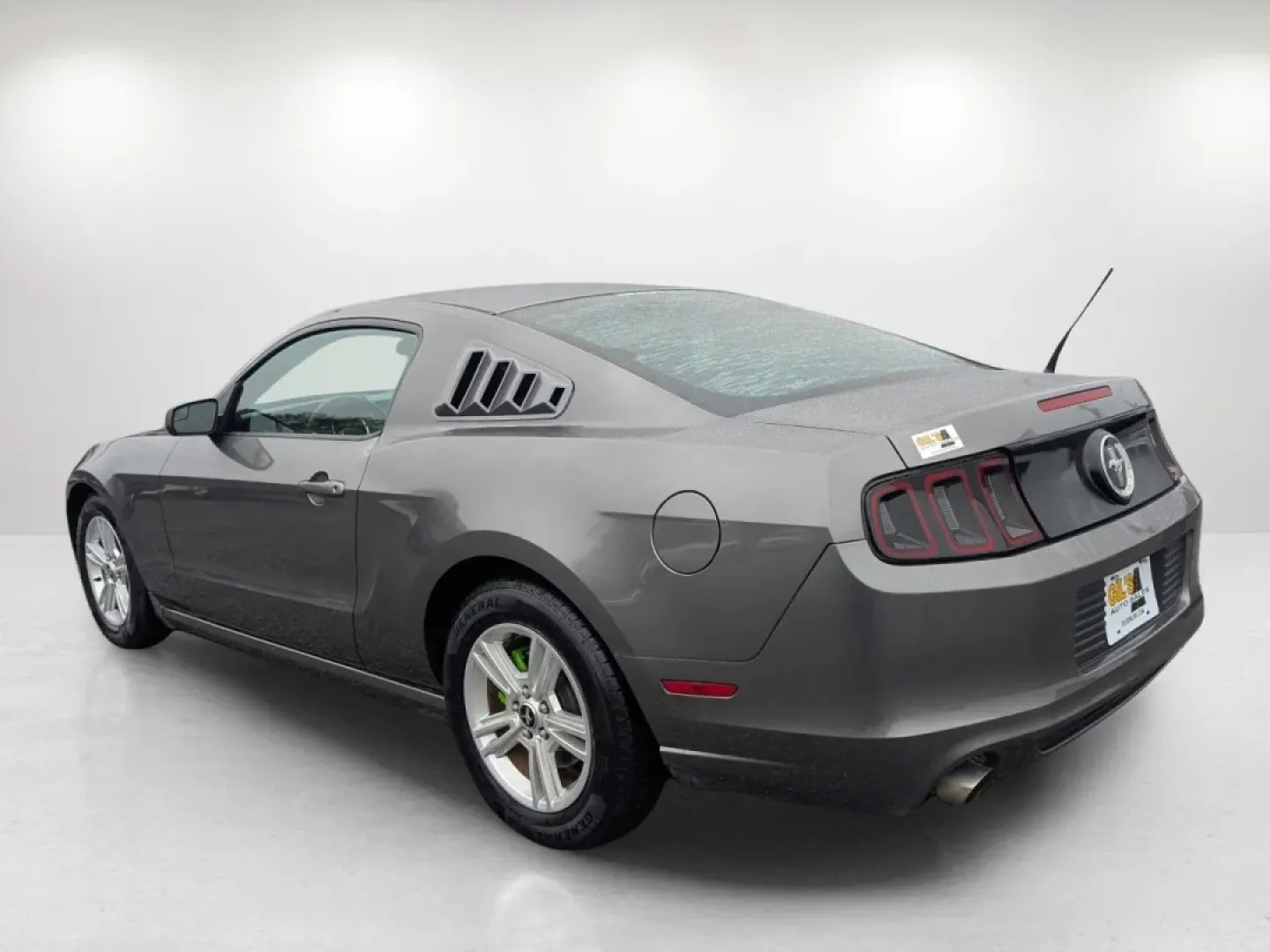 2014 Ford Mustang V6 (1ZVBP8AM2E5) with an Other engine, located at 3959 U.S. 80 W, Phenix City, AL, 36870, (334) 297-4885, 32.469296, -85.135185 - Unleash your inner thrill-seeker with this stunning 2014 Ford Mustang V6, perfect for those who crave adventure and excitement on the open road! Whether you're commuting to work, heading out for a weekend getaway, or just enjoying a leisurely drive through the scenic landscapes of Phenix City, AL, t - Photo#7