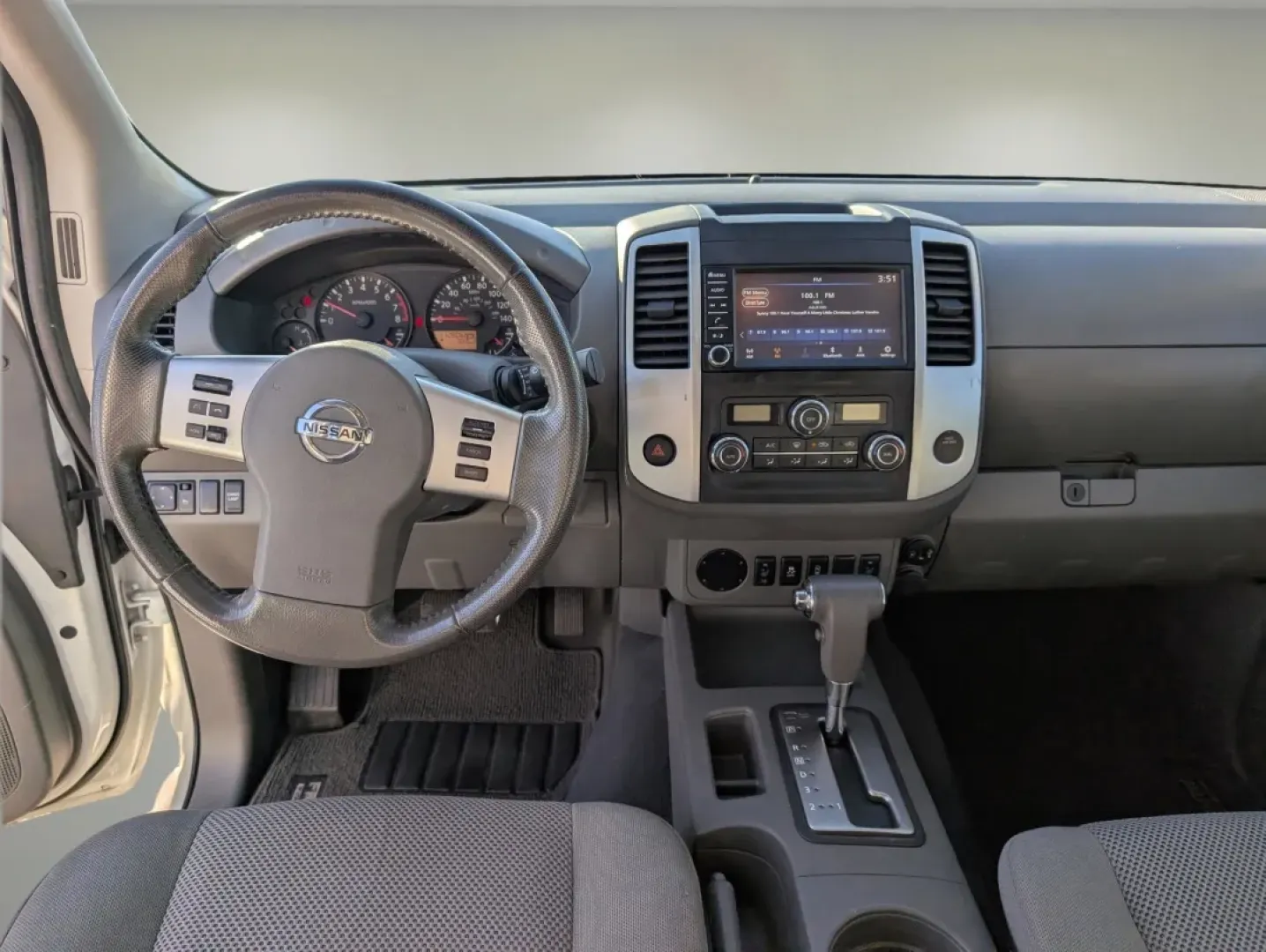 2019 /Steel Nissan Frontier SV (1N6AD0ER5KN) with an Other engine, located at 3959 U.S. 80 W, Phenix City, AL, 36870, (334) 297-4885, 32.469296, -85.135185 - Discover the perfect blend of utility and style with the 2019 Nissan Frontier SV Crew Cab Pickup, now available at Gils Auto in Phenix City, AL. Whether you're a growing family, a weekend adventure enthusiast, or a daily commuter, this dependable truck offers the versatility and comfort you need. Wi - Photo#12