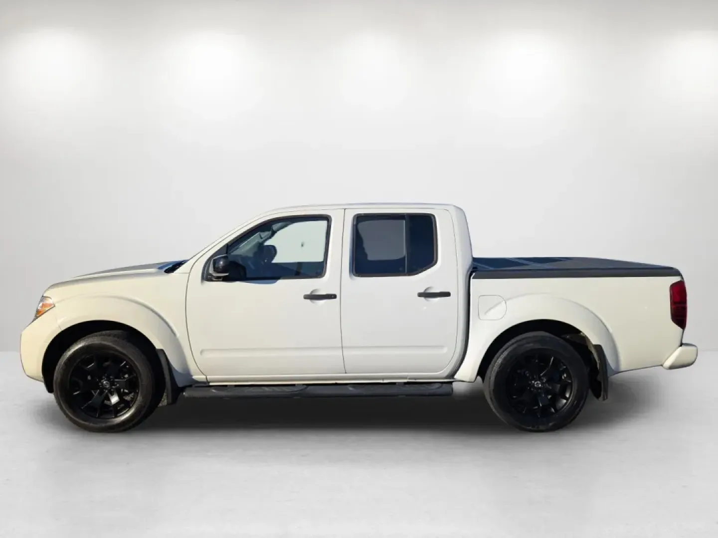 2019 /Steel Nissan Frontier SV (1N6AD0ER5KN) with an Other engine, located at 3959 U.S. 80 W, Phenix City, AL, 36870, (334) 297-4885, 32.469296, -85.135185 - Discover the perfect blend of utility and style with the 2019 Nissan Frontier SV Crew Cab Pickup, now available at Gils Auto in Phenix City, AL. Whether you're a growing family, a weekend adventure enthusiast, or a daily commuter, this dependable truck offers the versatility and comfort you need. Wi - Photo#8