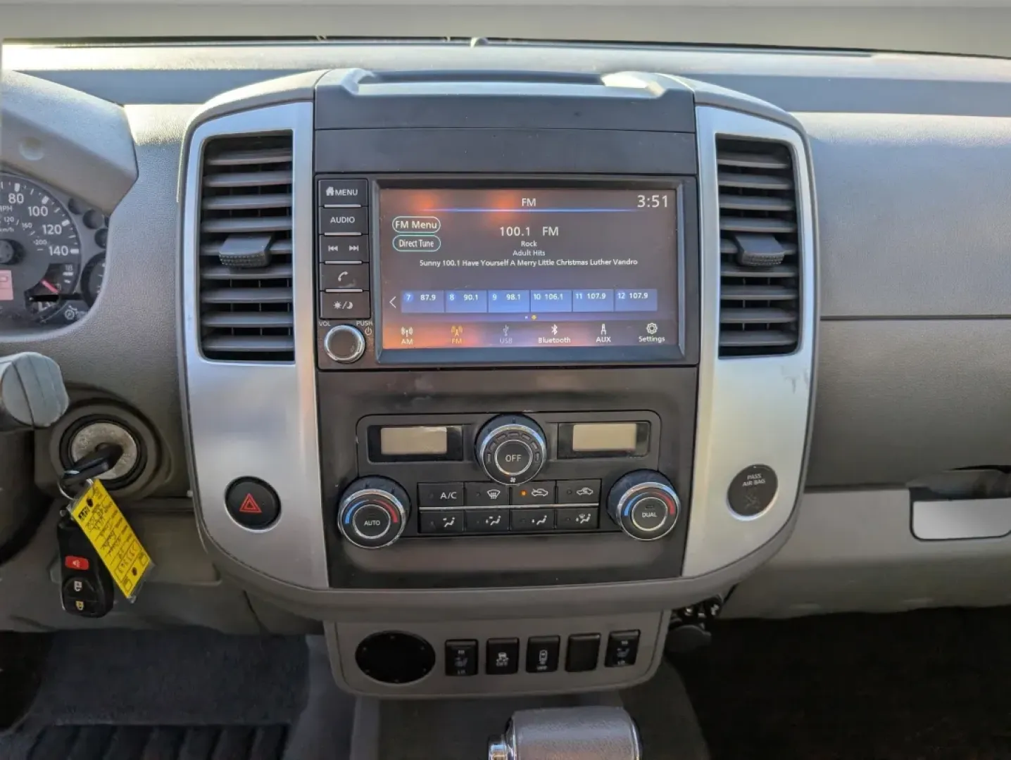 2019 /Steel Nissan Frontier SV (1N6AD0ER5KN) with an Other engine, located at 3959 U.S. 80 W, Phenix City, AL, 36870, (334) 297-4885, 32.469296, -85.135185 - Discover the perfect blend of utility and style with the 2019 Nissan Frontier SV Crew Cab Pickup, now available at Gils Auto in Phenix City, AL. Whether you're a growing family, a weekend adventure enthusiast, or a daily commuter, this dependable truck offers the versatility and comfort you need. Wi - Photo#15