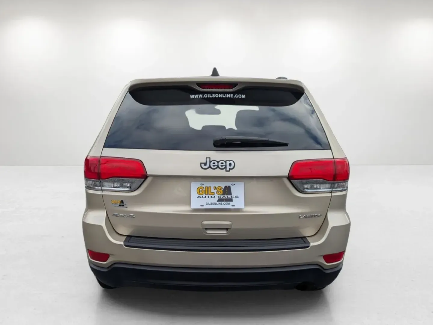 2014 /Black/Lt Frost Beige Jeep Grand Cherokee Laredo (1C4RJFAG8EC) with an Other engine, located at 3959 U.S. 80 W, Phenix City, AL, 36870, (334) 297-4885, 32.469296, -85.135185 - **Discover Adventure with the 2014 Jeep Grand Cherokee at Gils Auto in Phenix City, AL!**<br /> <br /> Are you ready to elevate your outdoor adventures or enhance your daily commute? Look no further than the 2014 Jeep Grand Cherokee Laredo, a versatile SUV that is perfect for both weekend getaways a - Photo#6