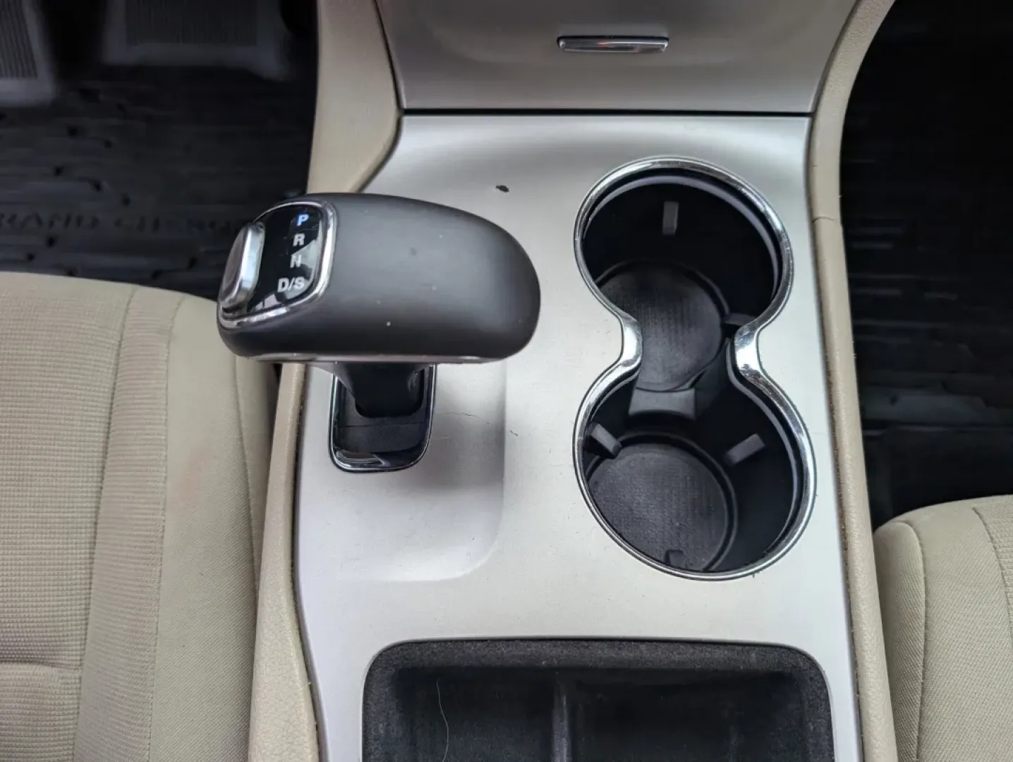 2014 /Black/Lt Frost Beige Jeep Grand Cherokee Laredo (1C4RJFAG8EC) with an Other engine, located at 3959 U.S. 80 W, Phenix City, AL, 36870, (334) 297-4885, 32.469296, -85.135185 - **Discover Adventure with the 2014 Jeep Grand Cherokee at Gils Auto in Phenix City, AL!**<br /> <br /> Are you ready to elevate your outdoor adventures or enhance your daily commute? Look no further than the 2014 Jeep Grand Cherokee Laredo, a versatile SUV that is perfect for both weekend getaways a - Photo#13