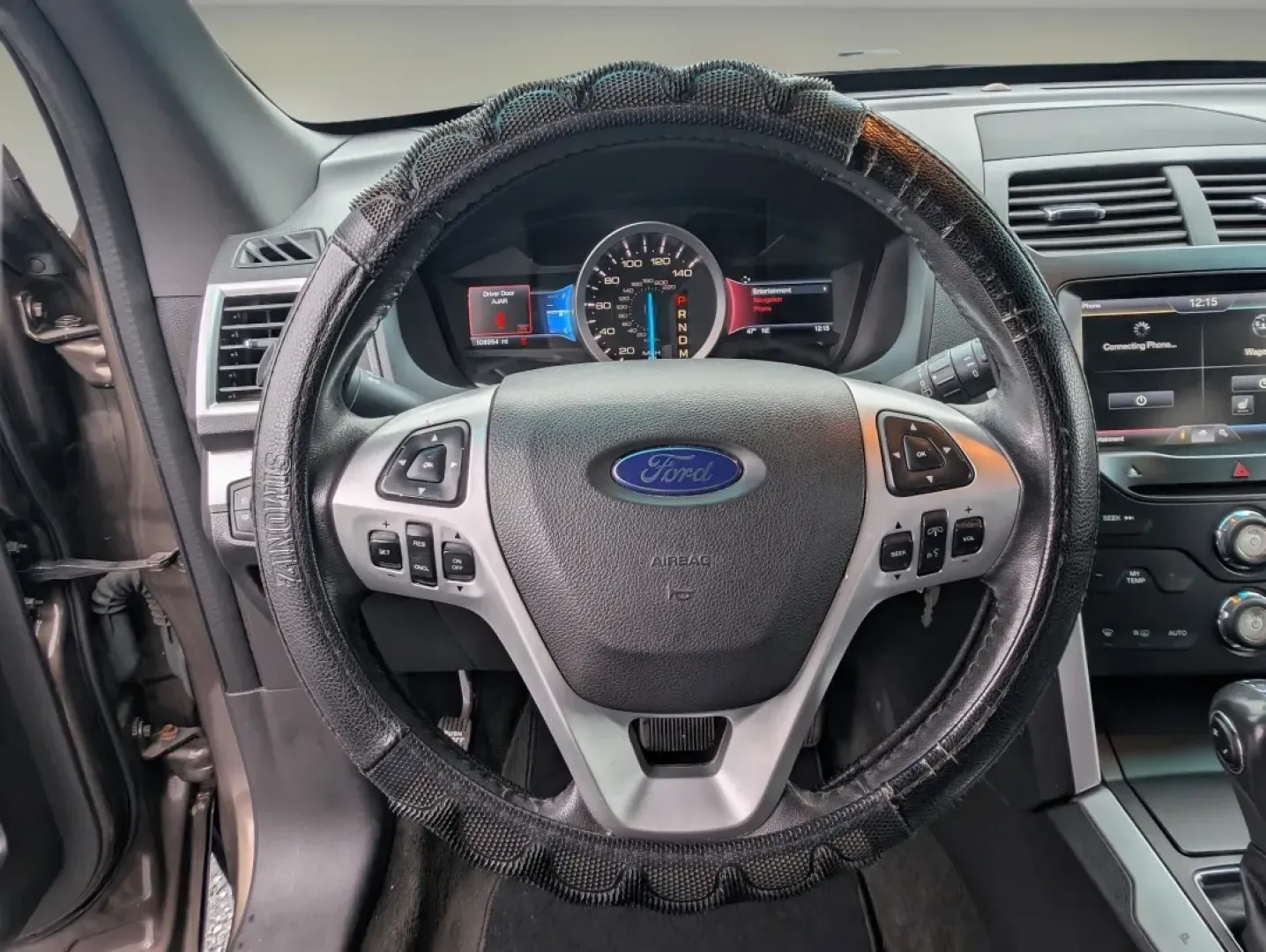 2015 Ford Explorer XLT (1FM5K7D81FG) with an Other engine, located at 5115 14th Ave., Columbus, GA, 31904, (706) 323-0345, 32.511494, -84.971046 - **Explore Adventure with the 2015 Ford Explorer XLT Perfect for Your Next Family Road Trip!**<br /> <br /> Are you ready to take your family adventures to the next level? The 2015 Ford Explorer XLT is designed to provide you with the comfort, space, and reliability needed for those spontaneous week - Photo#15