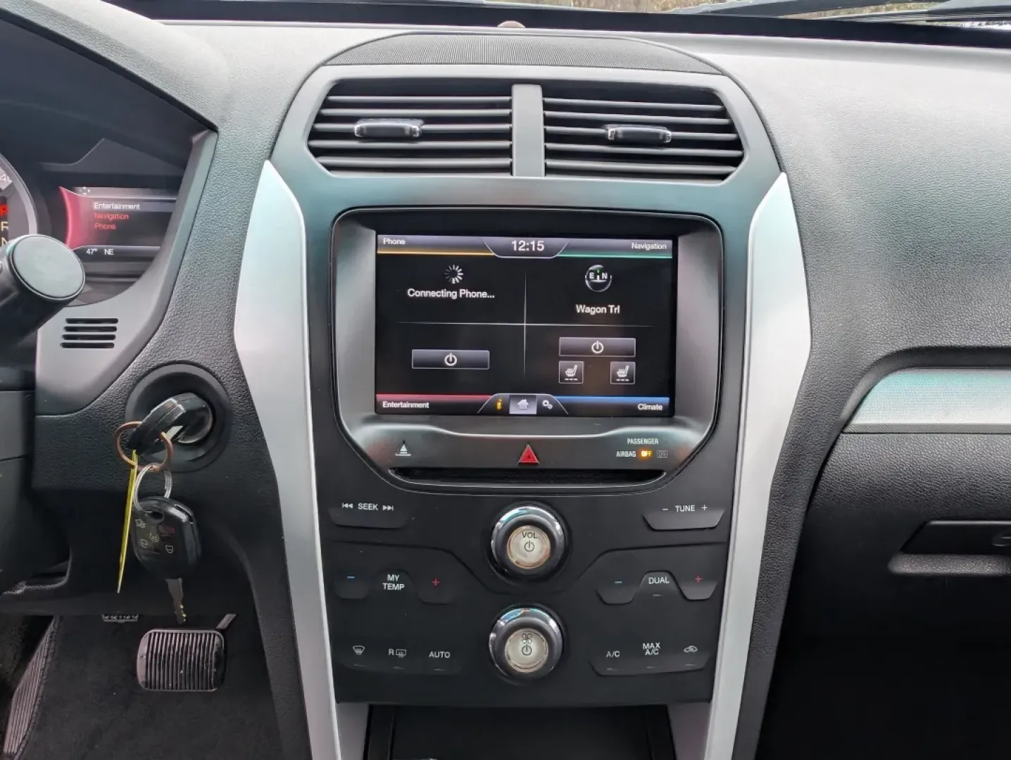 2015 Ford Explorer XLT (1FM5K7D81FG) with an Other engine, located at 3959 U.S. 80 W, Phenix City, AL, 36870, (334) 297-4885, 32.469296, -85.135185 - **Explore Adventure with the 2015 Ford Explorer XLT Perfect for Your Next Family Road Trip!**<br /> <br /> Are you ready to take your family adventures to the next level? The 2015 Ford Explorer XLT is designed to provide you with the comfort, space, and reliability needed for those spontaneous week - Photo#15