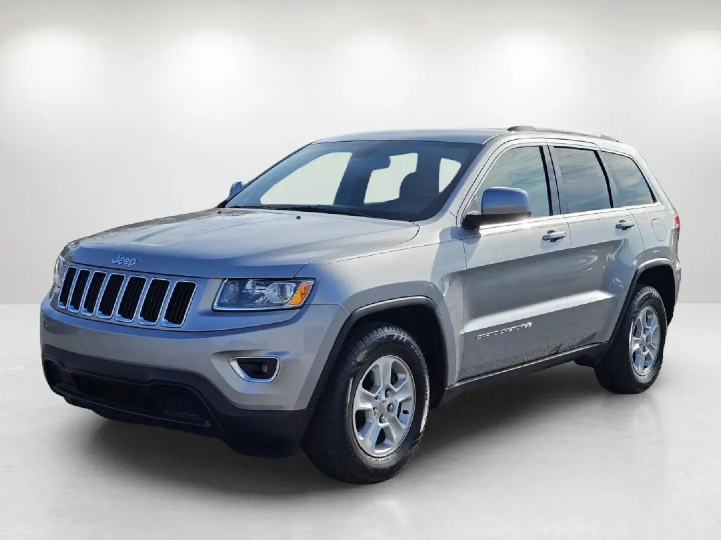 2015 /Black Jeep Grand Cherokee Laredo (1C4RJFAG1FC) with an Other engine, located at 5115 14th Ave., Columbus, GA, 31904, (706) 323-0345, 32.511494, -84.971046 - Are you ready to elevate your driving experience? Introducing the 2015 Jeep Grand Cherokee Laredo, a rugged yet refined SUV that's perfect for weekend adventures, daily commutes, and everything in between. Whether you're taking the kids to practice, heading out on a camping trip, or navigating throu - Photo#0